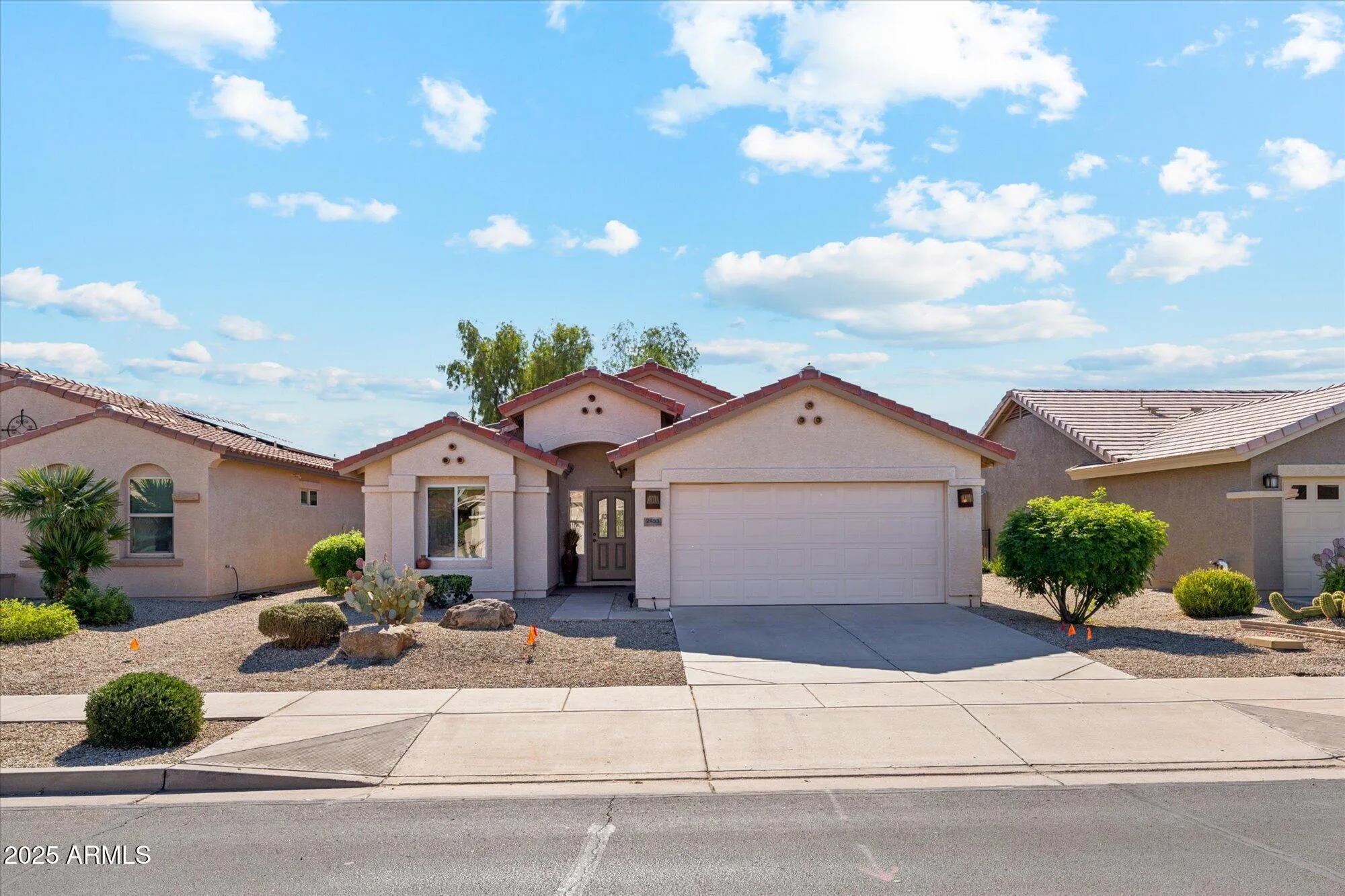 Property Slideshow image 2 of 65 | 2453 e hancock trl, Casa Grande, AZ, 85194