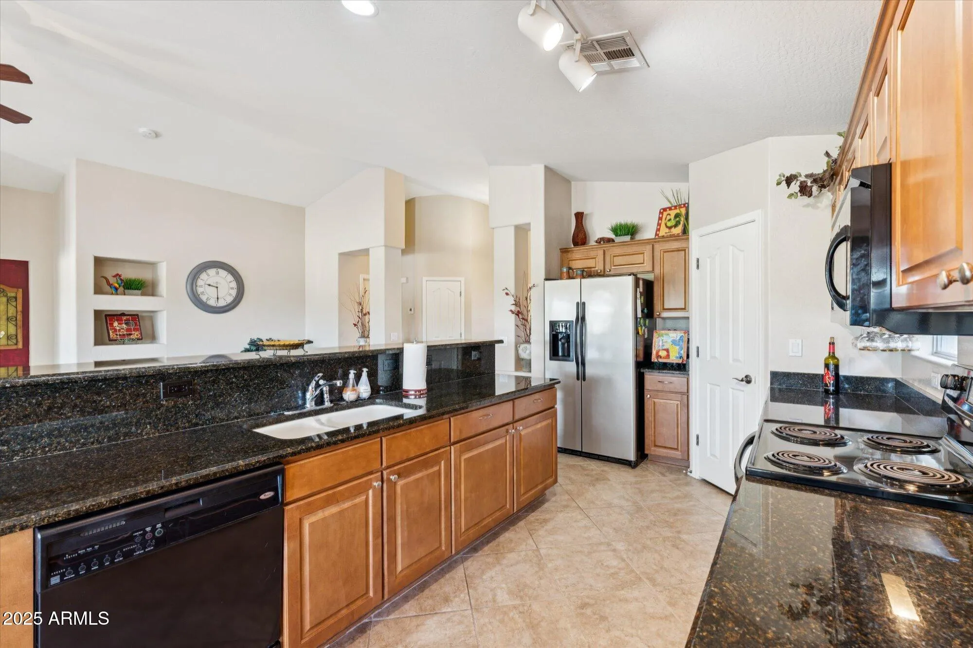 Property Slideshow image 18 of 65 | 2453 e hancock trl, Casa Grande, AZ, 85194