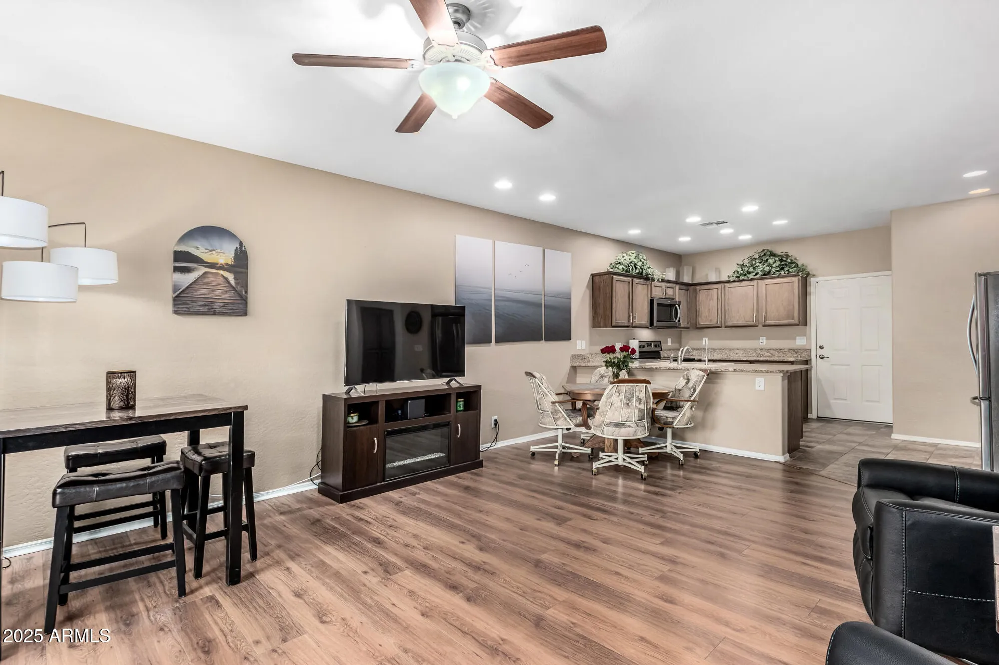Property Slideshow image 9 of 27 | 10960 e monte ave 257, Mesa, AZ, 85209