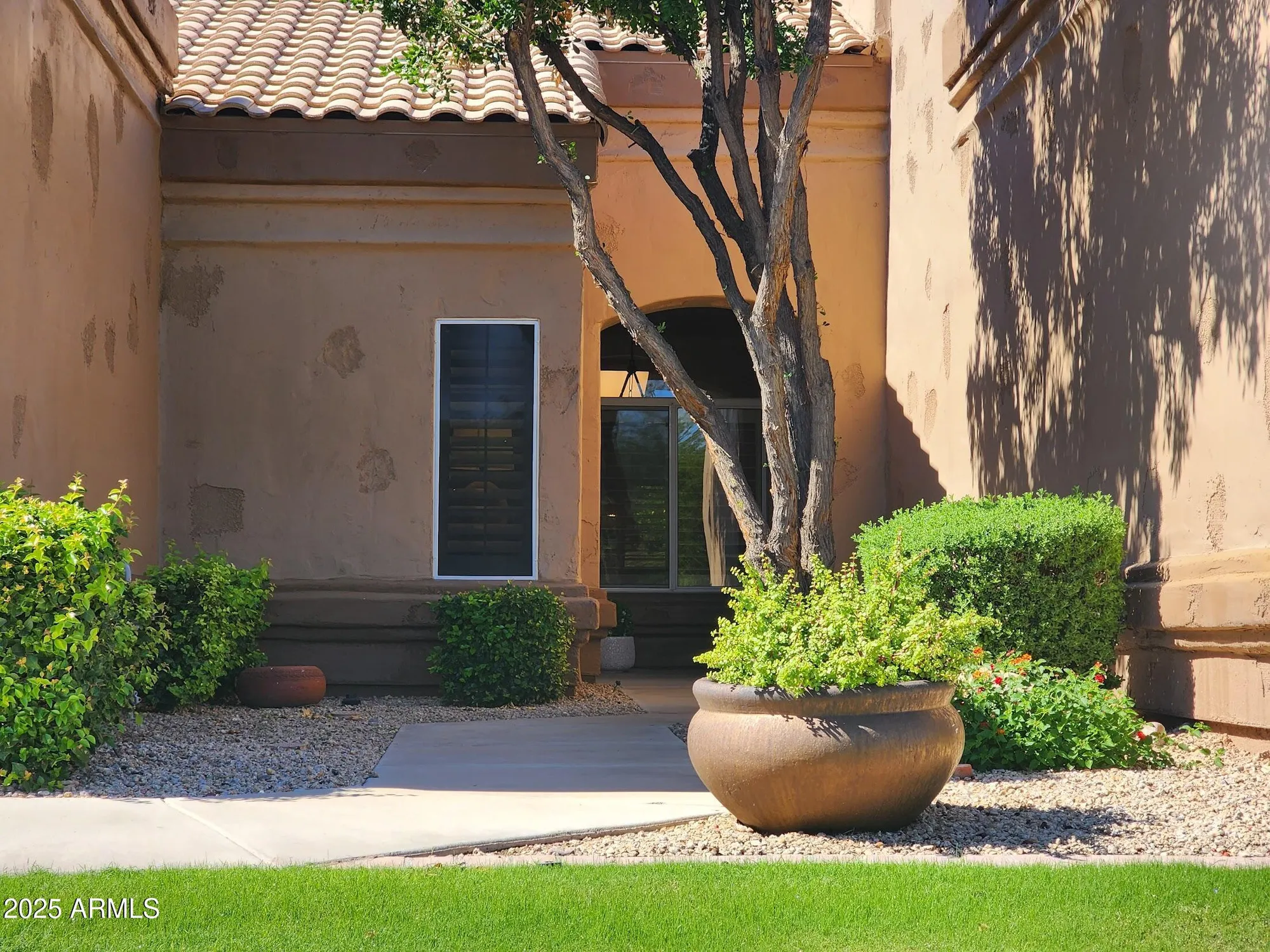 Property Slideshow image 1 of 37 | 19812 n 90th dr, Peoria, AZ, 85382