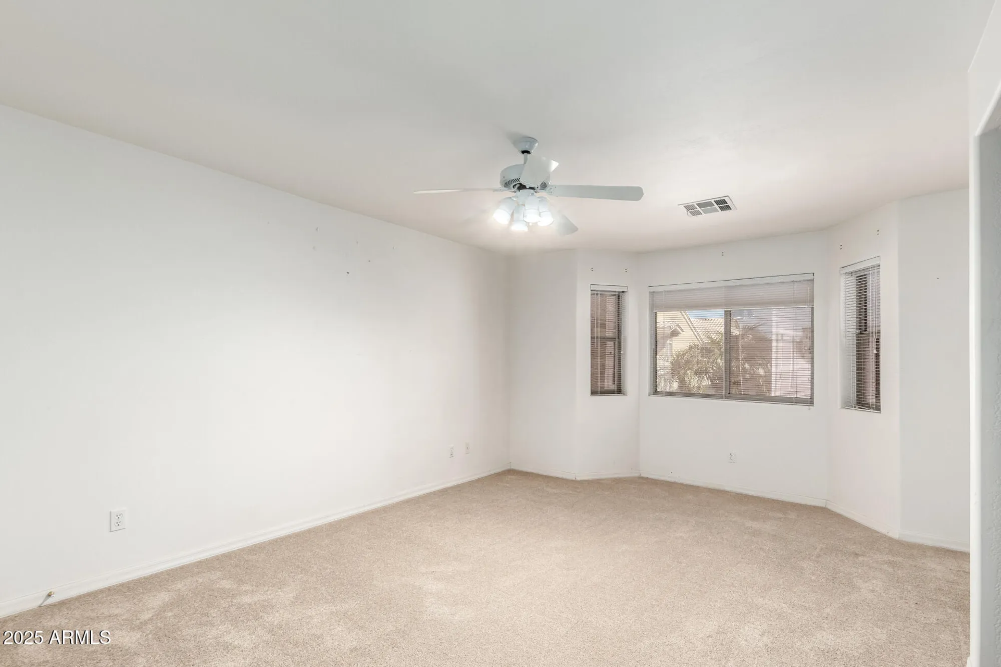 Property Slideshow image 22 of 49 | 5830 e mckellips rd unit 100, Mesa, AZ, 85215