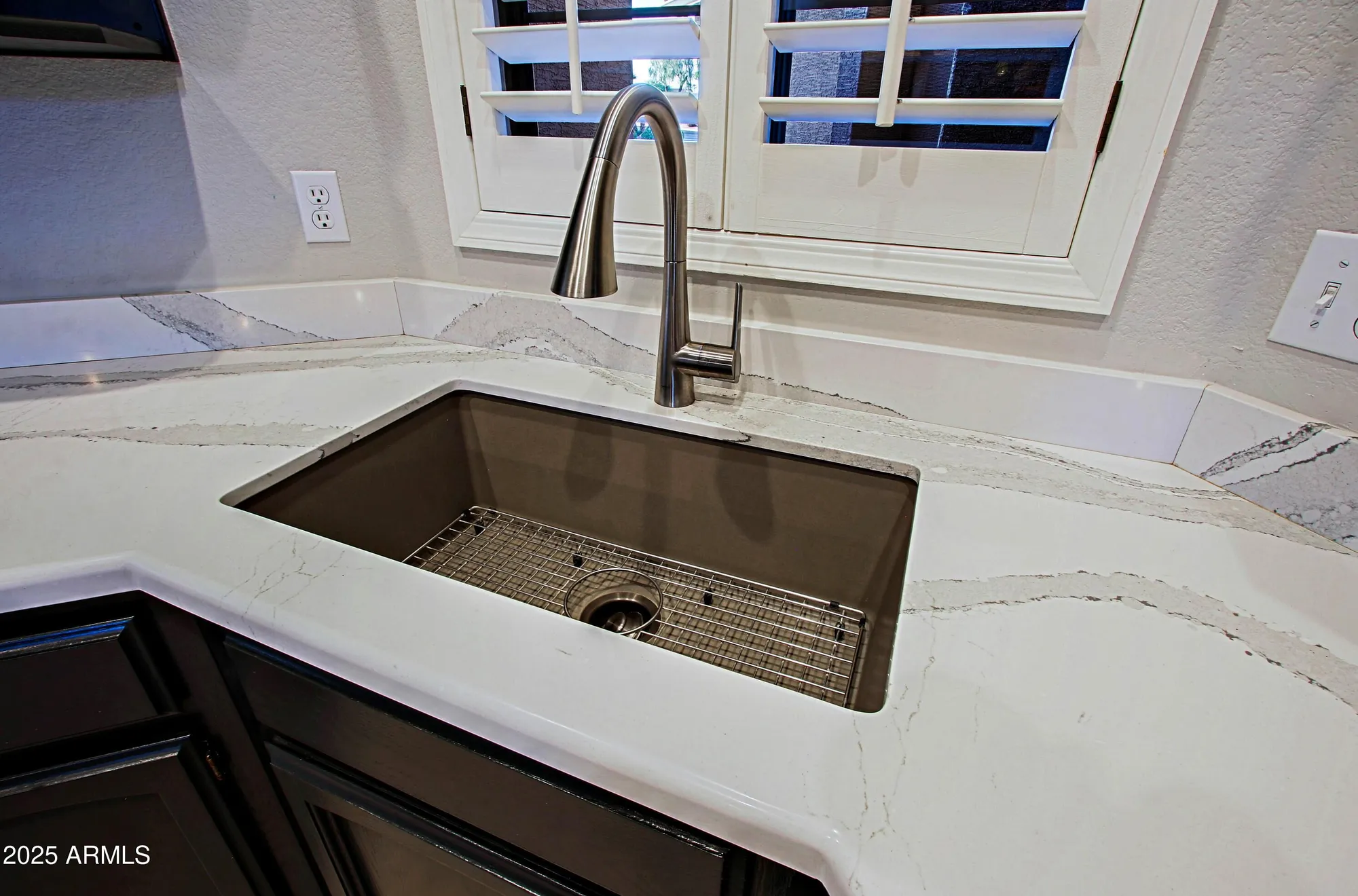 Property Slideshow image 32 of 86 | 3475 n 149th ave, Goodyear, AZ, 85395