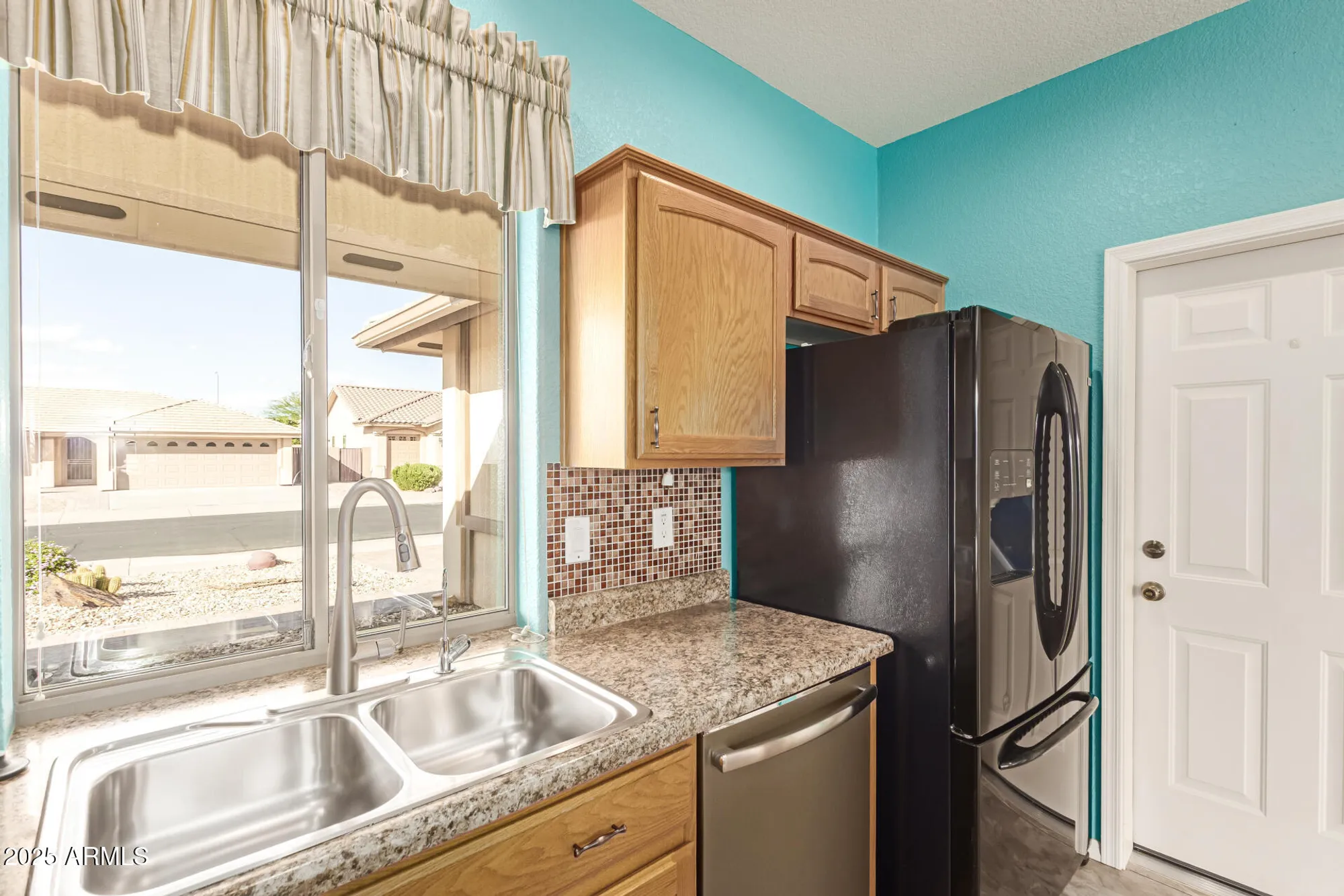 Property Slideshow image 11 of 31 | 10825 e oro ave, Mesa, AZ, 85212