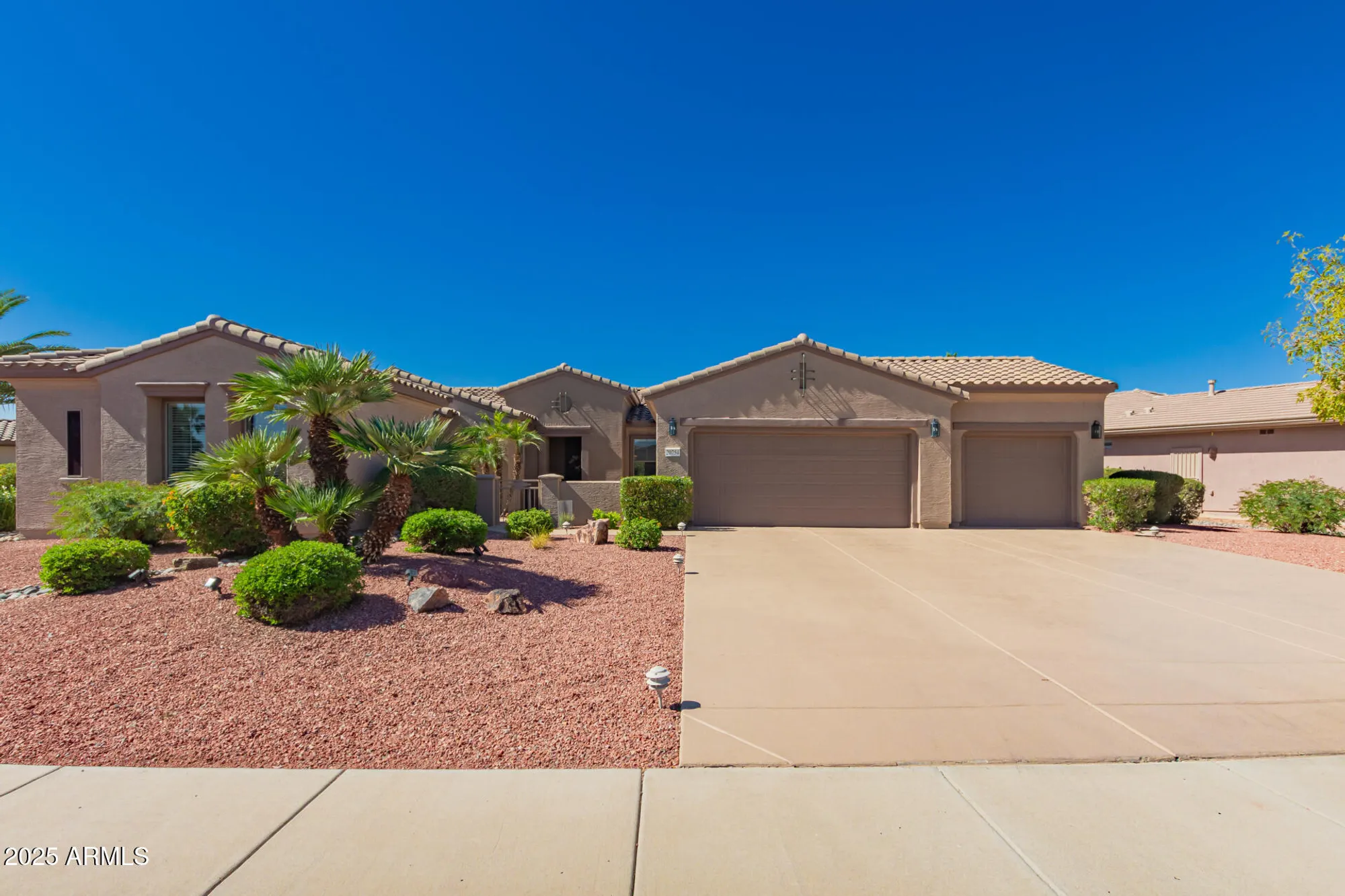 Property Slideshow image 1 of 47 | 20754 n canyon whisper dr, Surprise, AZ, 85387