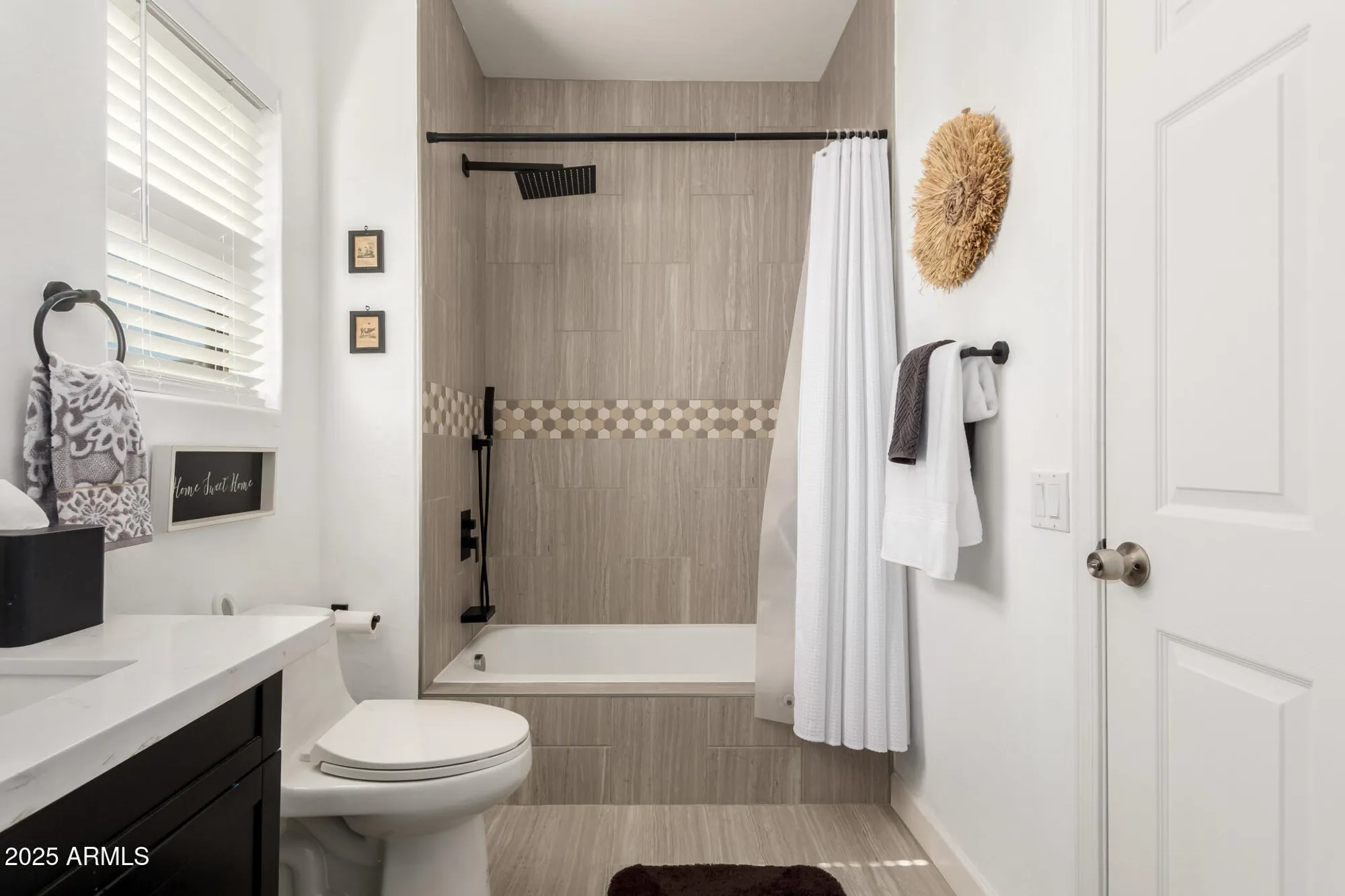 Property Slideshow image 42 of 47 | 20754 n canyon whisper dr, Surprise, AZ, 85387