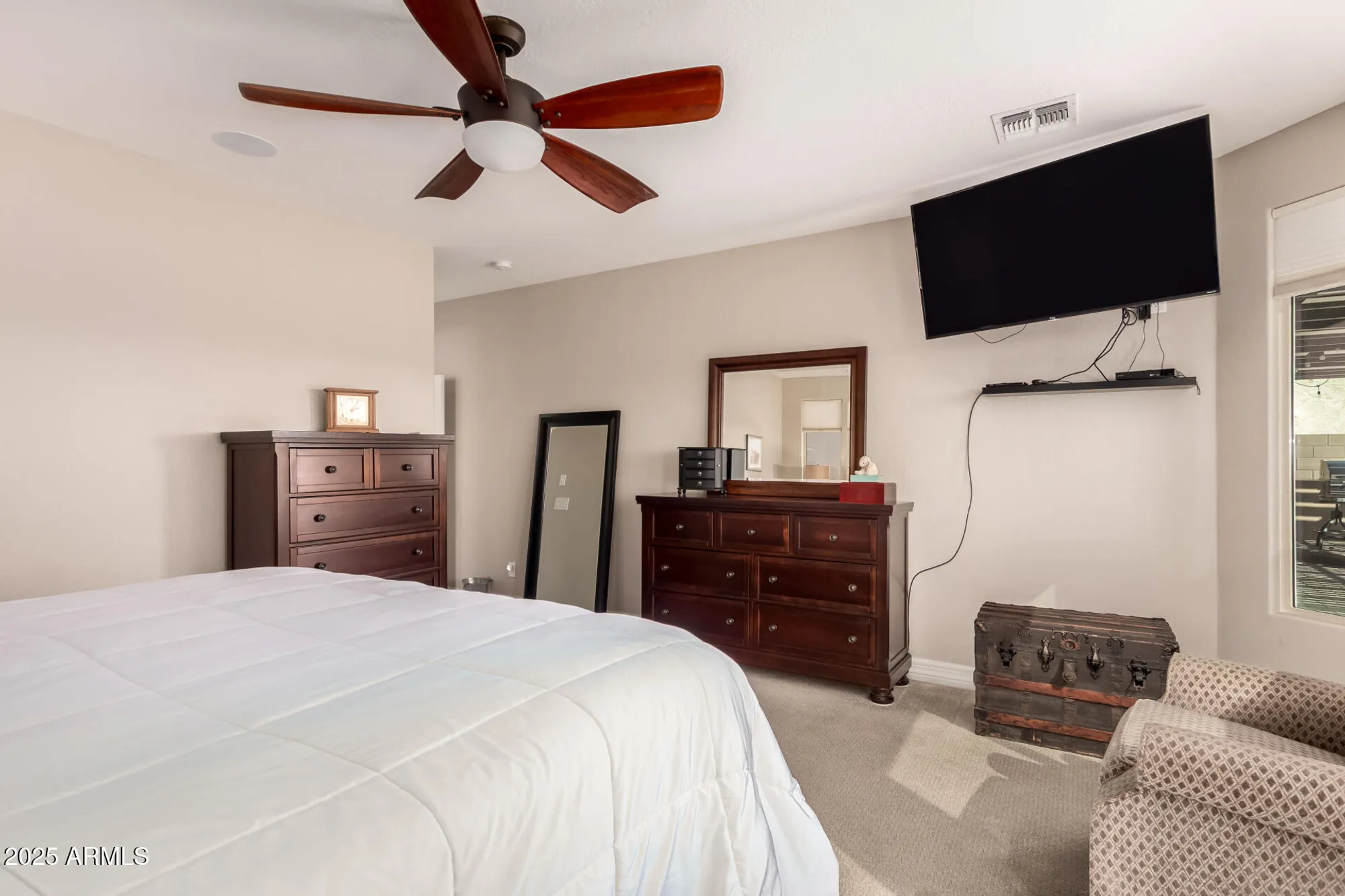 Property Slideshow image 21 of 52 | 18229 w cedarwood ln, Goodyear, AZ, 85338