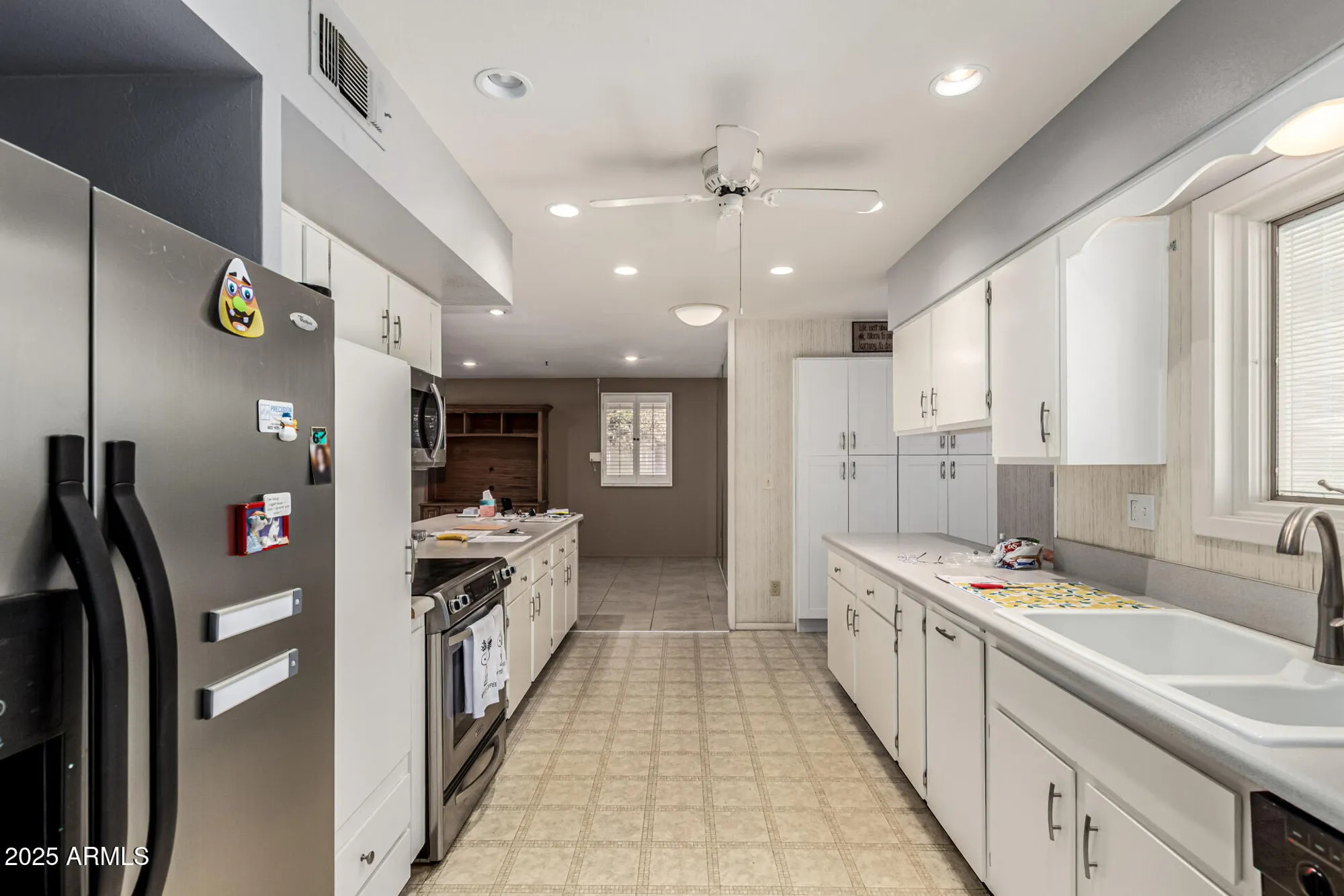 Property Slideshow image 16 of 34 | 10732 w denham dr, Sun City, AZ, 85351