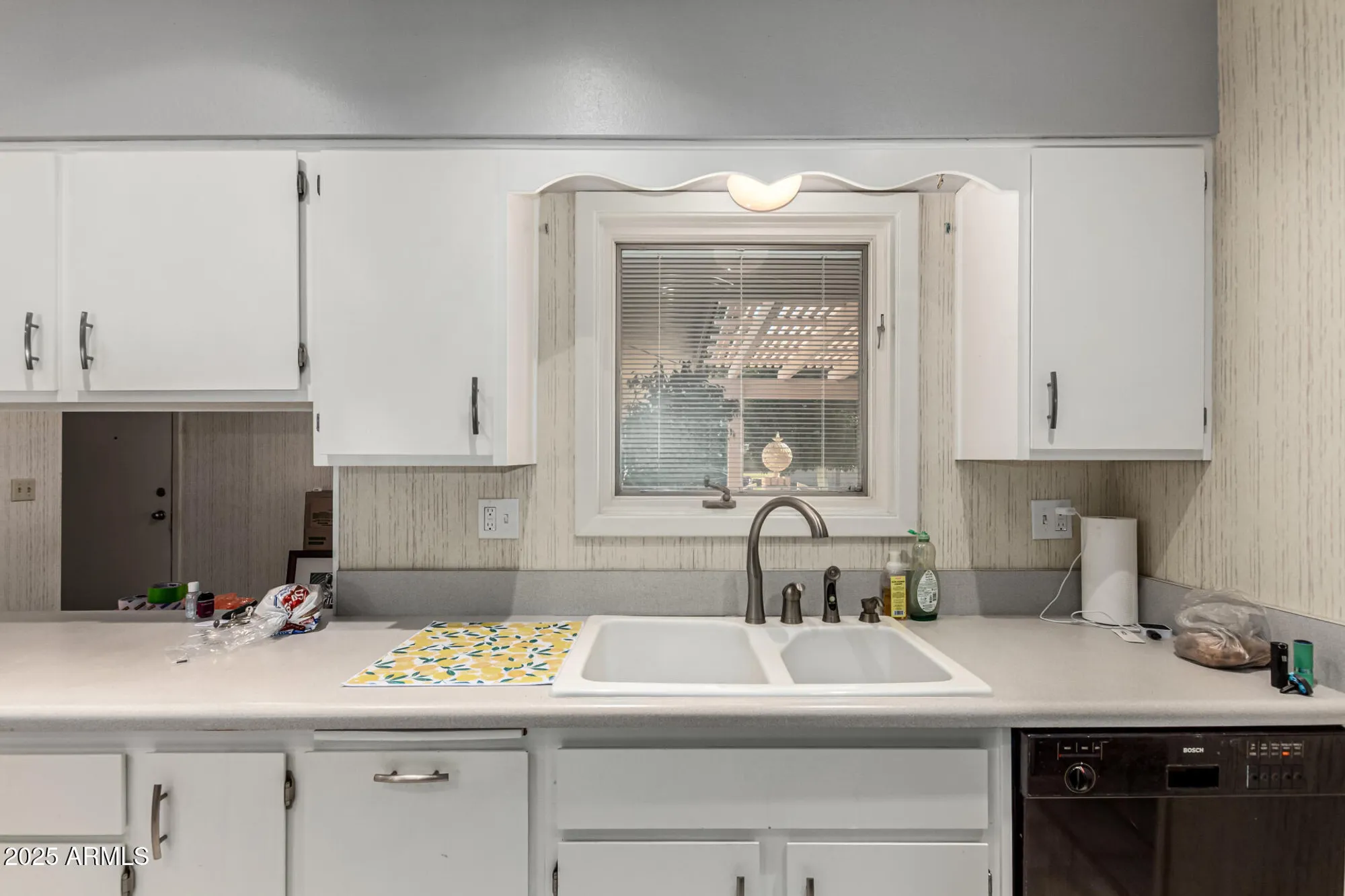 Property Slideshow image 15 of 34 | 10732 w denham dr, Sun City, AZ, 85351