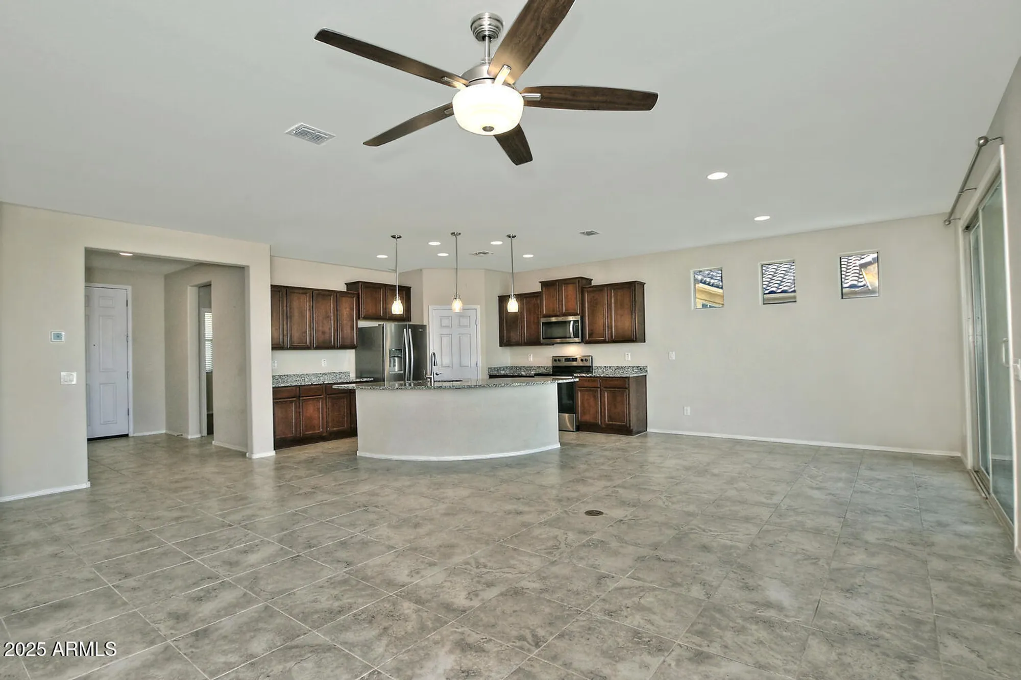 Property Slideshow image 9 of 49 | 5814 w cactus wren way, Florence, AZ, 85132