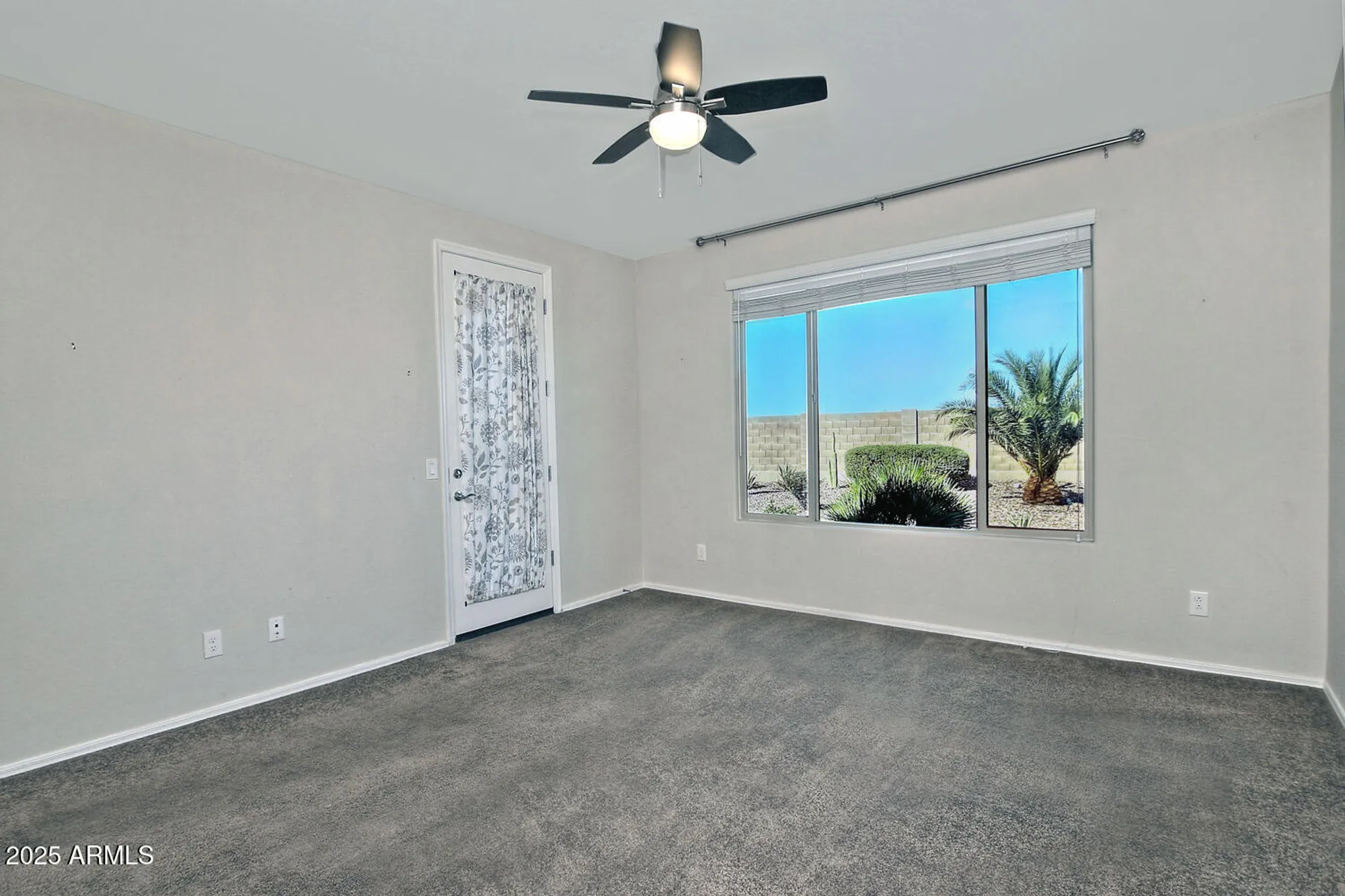 Property Slideshow image 17 of 49 | 5814 w cactus wren way, Florence, AZ, 85132