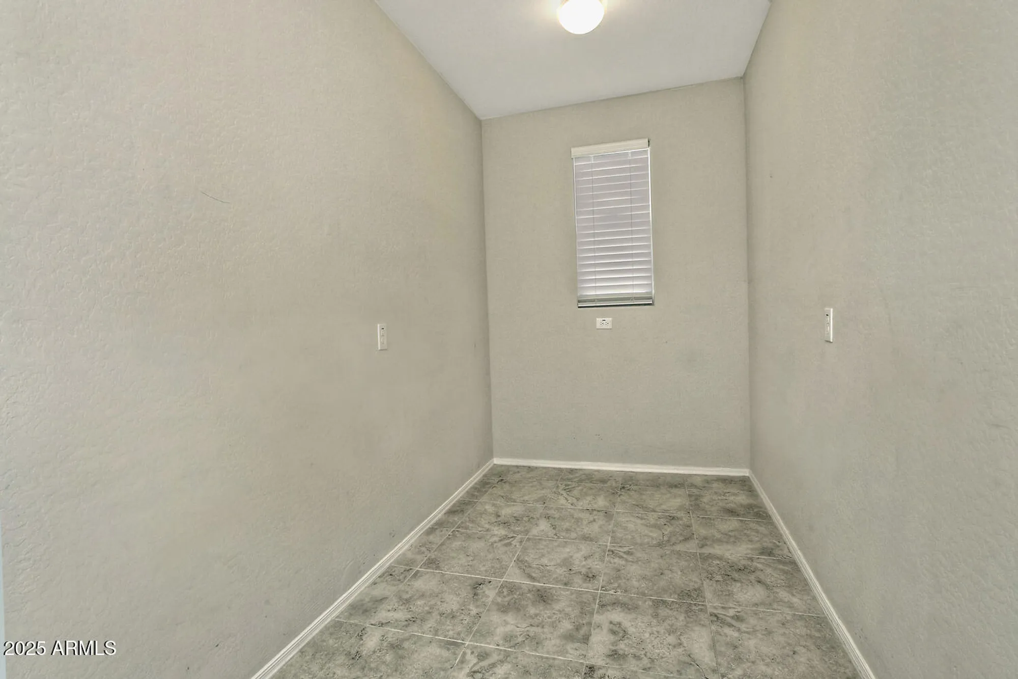 Property Slideshow image 33 of 49 | 5814 w cactus wren way, Florence, AZ, 85132