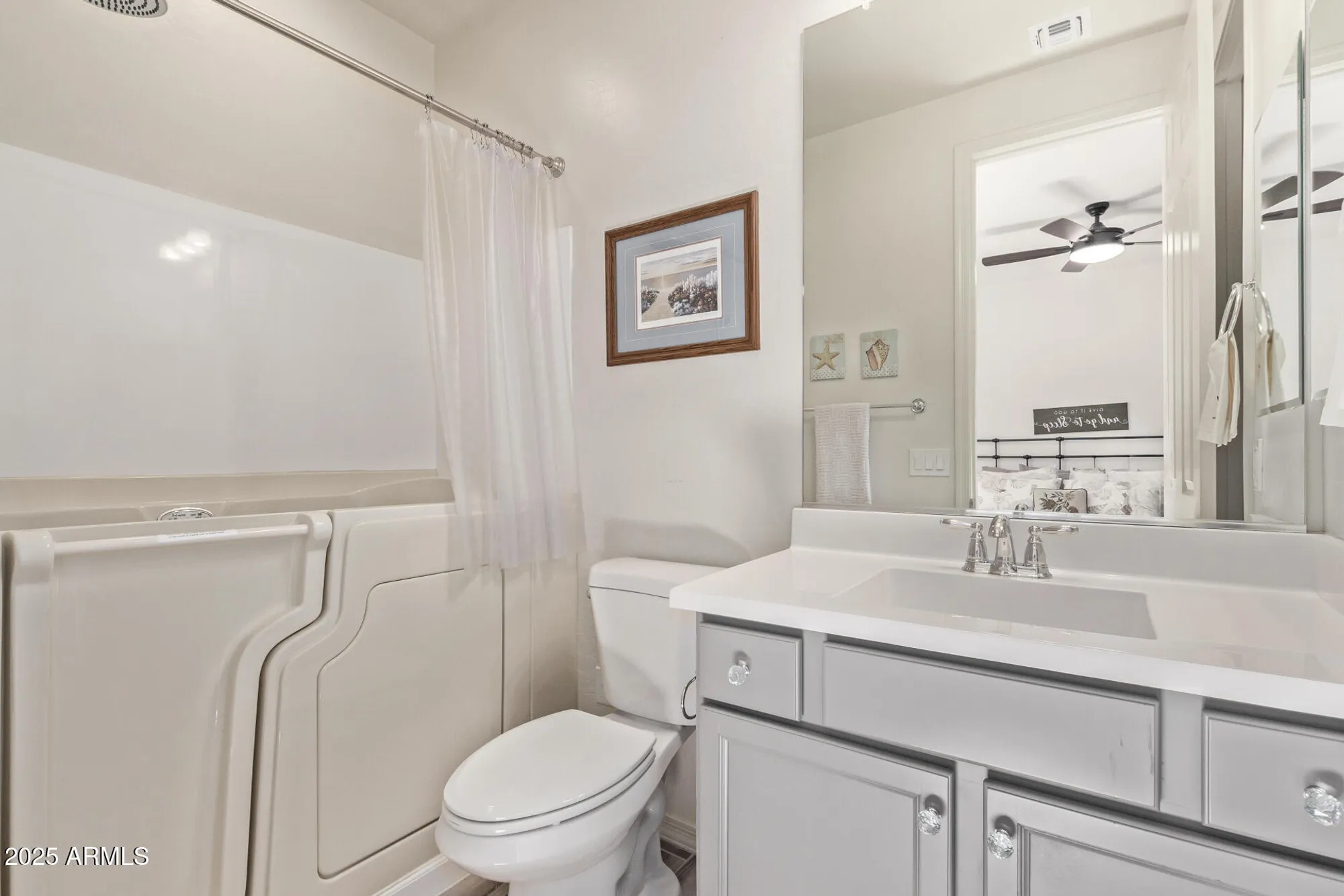 Property Slideshow image 16 of 37 | 10311 e trent ave, Mesa, AZ, 85212