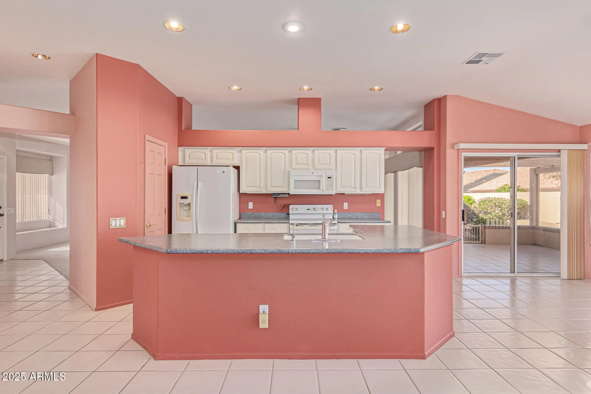 Property Slideshow image 14 of 37 | 13440 w caraway dr, Sun City West, AZ, 85375