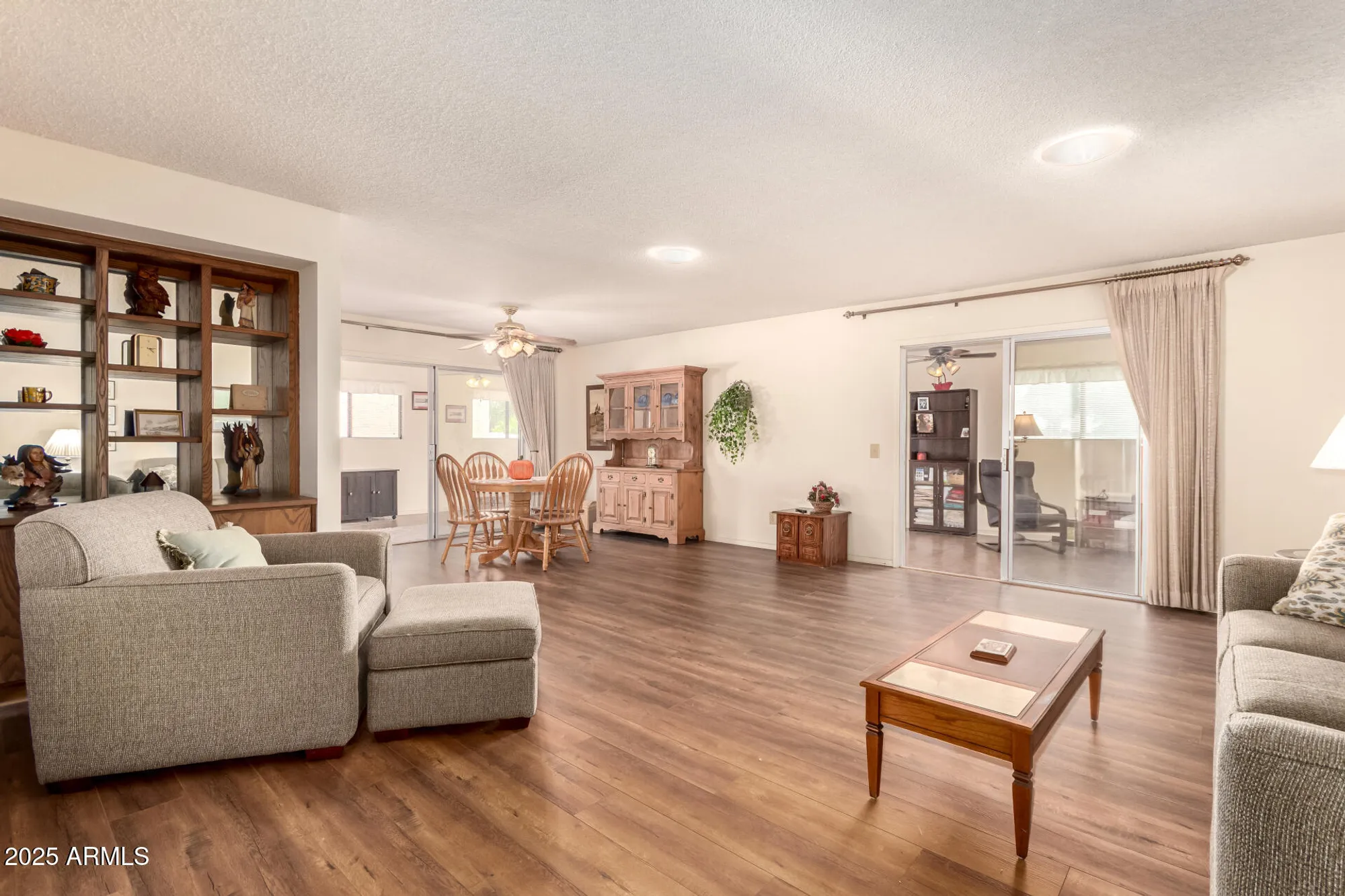 Property Slideshow image 10 of 51 | 9239 e fairway blvd, Sun Lakes, AZ, 85248