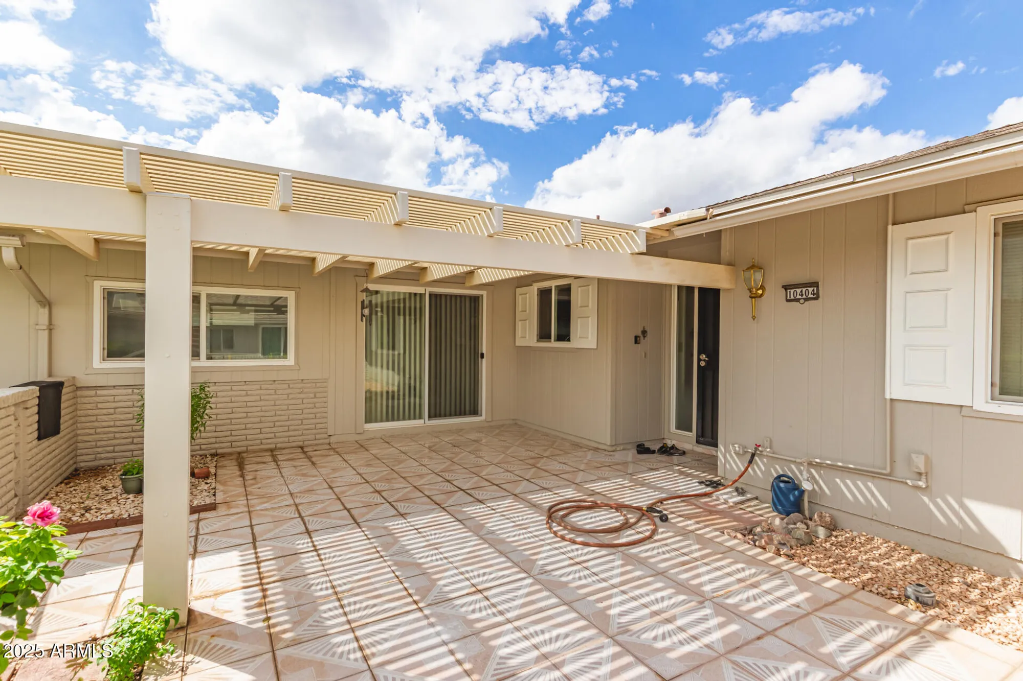 Property Slideshow image 5 of 30 | 10404 w kingswood cir, Sun City, AZ, 85351