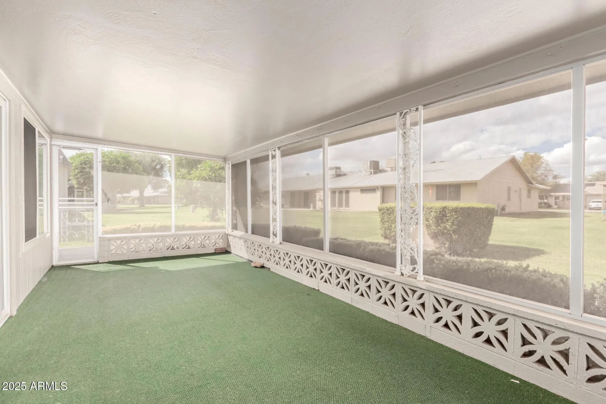 Property Slideshow image 25 of 30 | 10404 w kingswood cir, Sun City, AZ, 85351