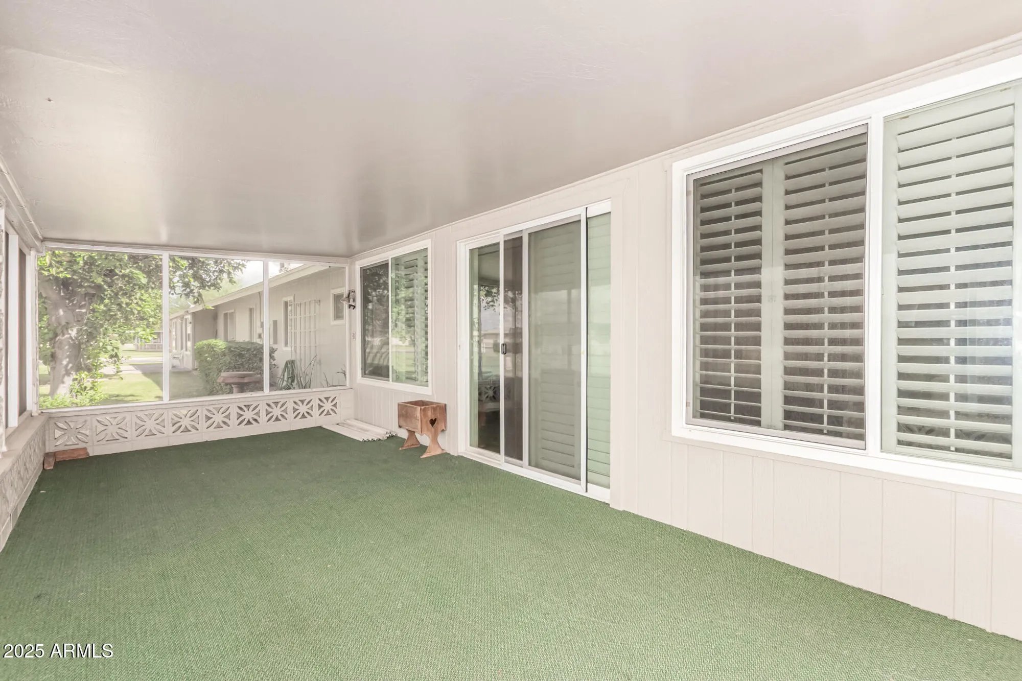 Property Slideshow image 26 of 30 | 10404 w kingswood cir, Sun City, AZ, 85351