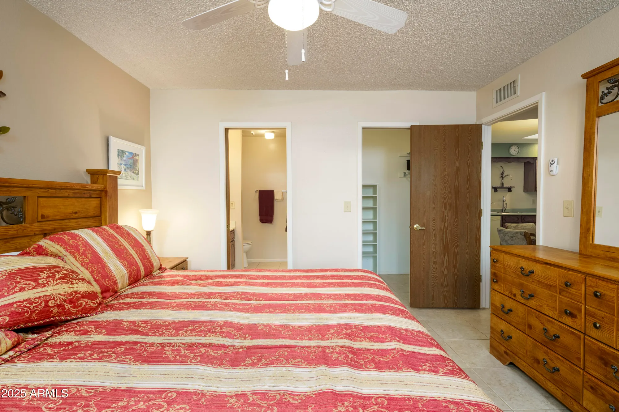 Property Slideshow image 7 of 12 | 2064 s farnsworth dr 73, Mesa, AZ, 85209