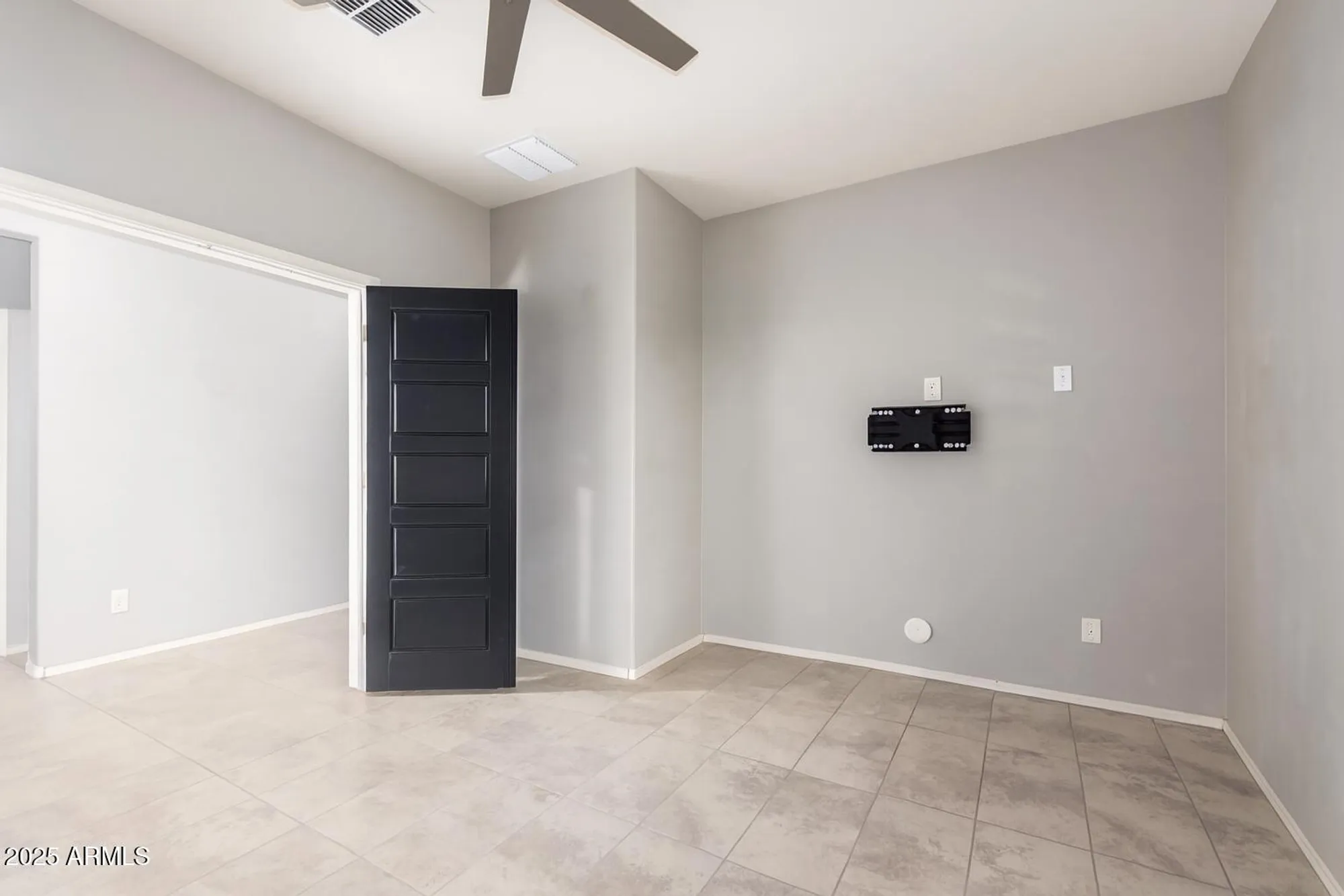 Property Slideshow image 18 of 32 | 41609 w summer wind way, Maricopa, AZ, 85138