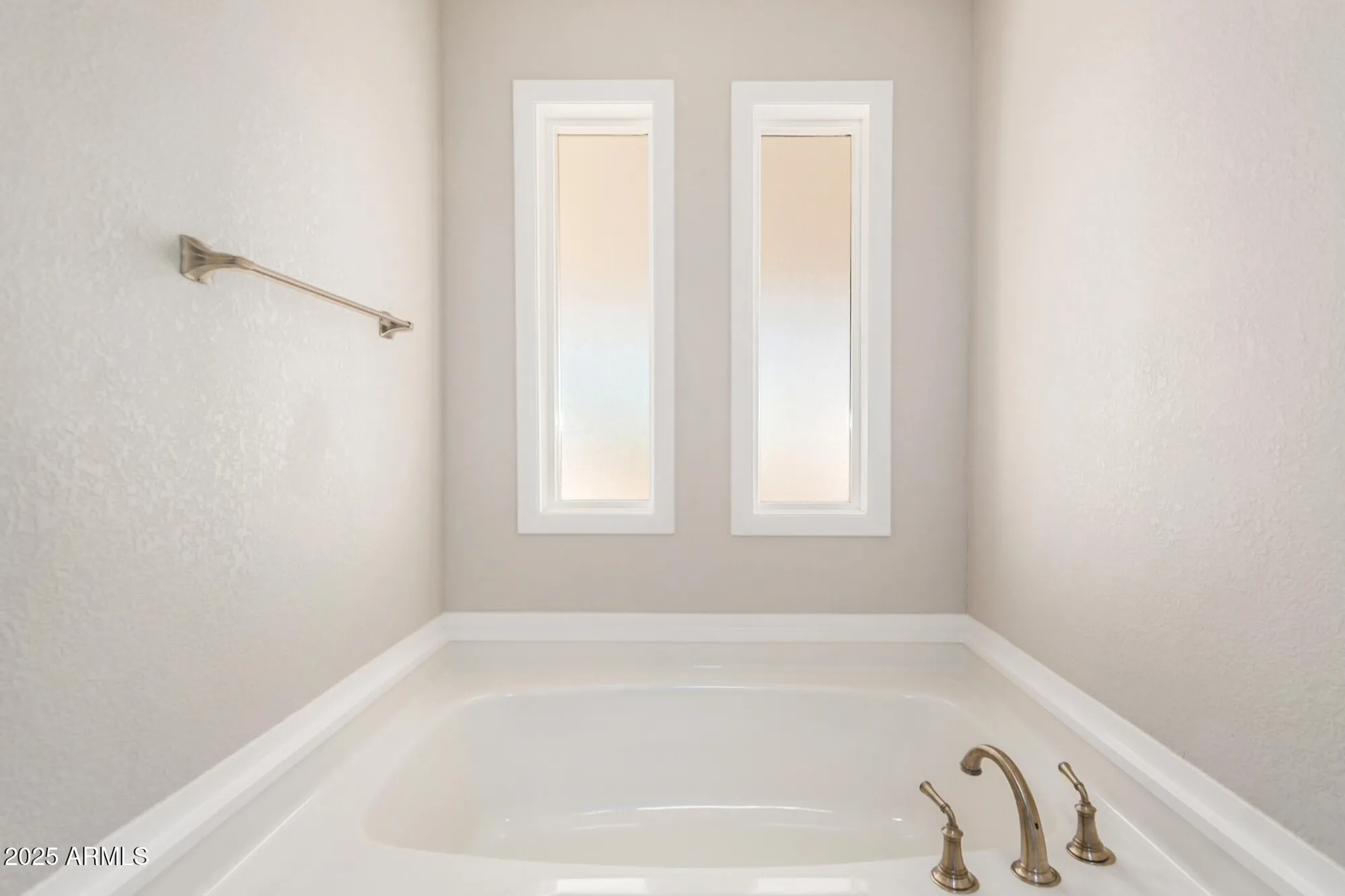 Property Slideshow image 24 of 31 | 26443 s lakeview dr, Sun Lakes, AZ, 85248