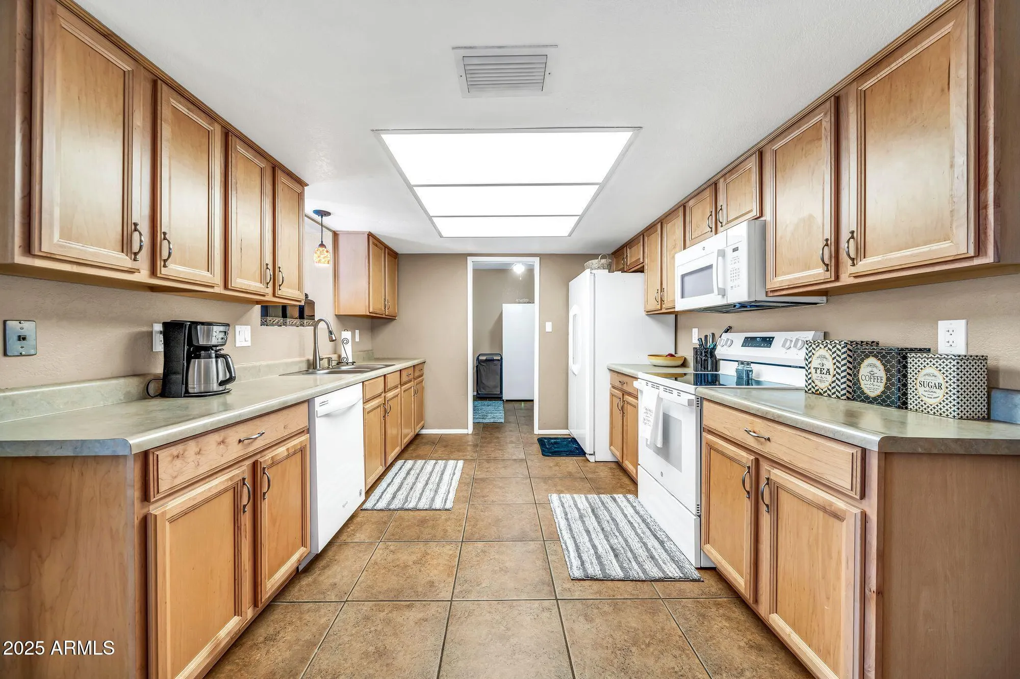 Property Slideshow image 19 of 45 | 9653 w purdue ave, Peoria, AZ, 85345