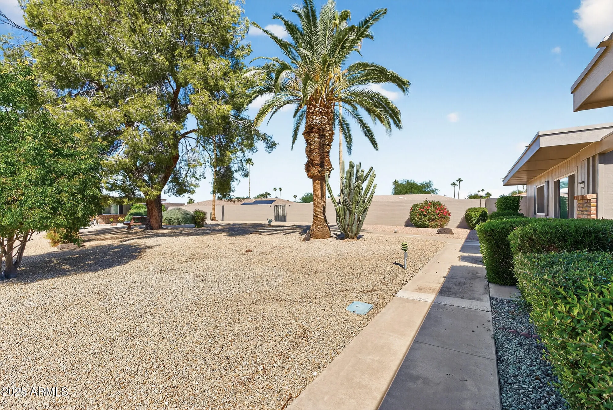 Property Slideshow image 4 of 45 | 14229 n palm ridge dr, Sun City, AZ, 85351