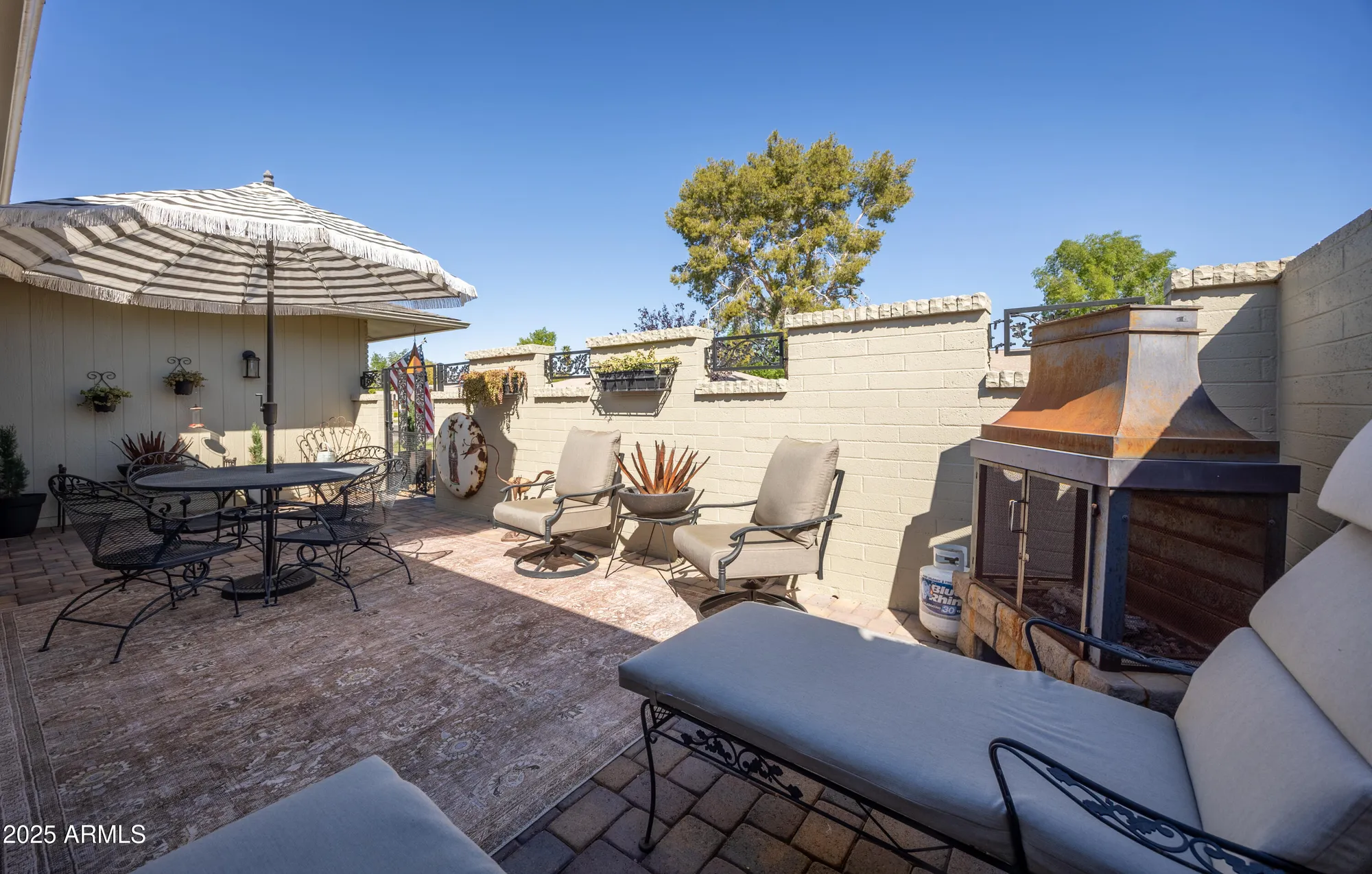 Property Slideshow image 6 of 26 | 18835 n mayan dr, Sun City, AZ, 85373