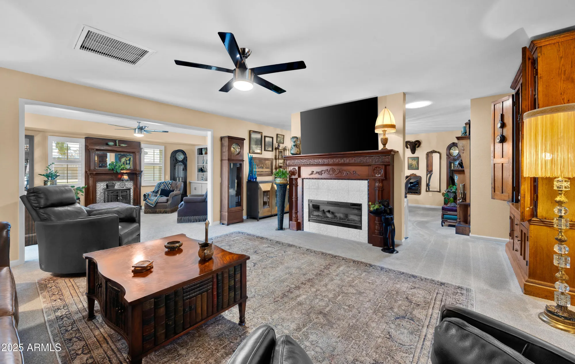Property Slideshow image 11 of 26 | 18835 n mayan dr, Sun City, AZ, 85373