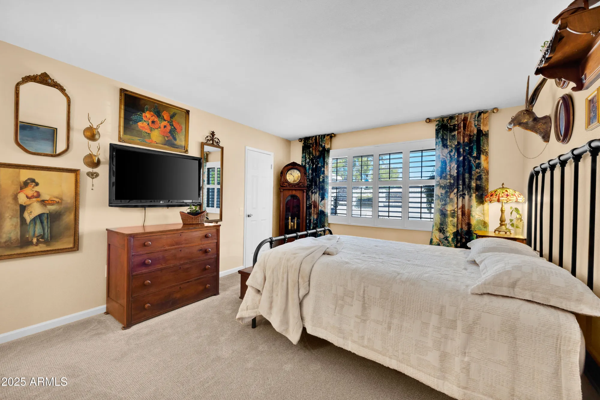 Property Slideshow image 21 of 26 | 18835 n mayan dr, Sun City, AZ, 85373