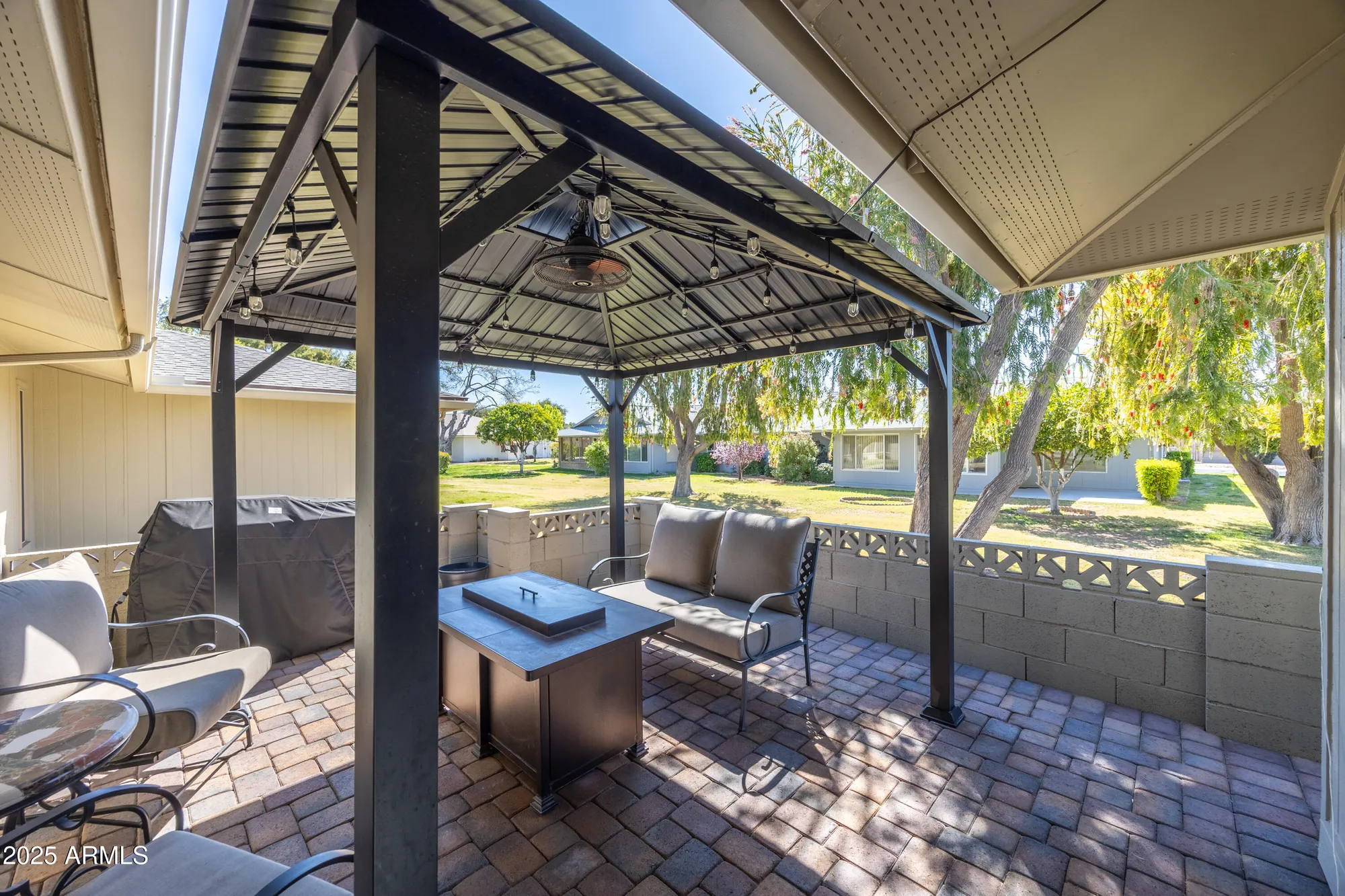 Property Slideshow image 24 of 26 | 18835 n mayan dr, Sun City, AZ, 85373