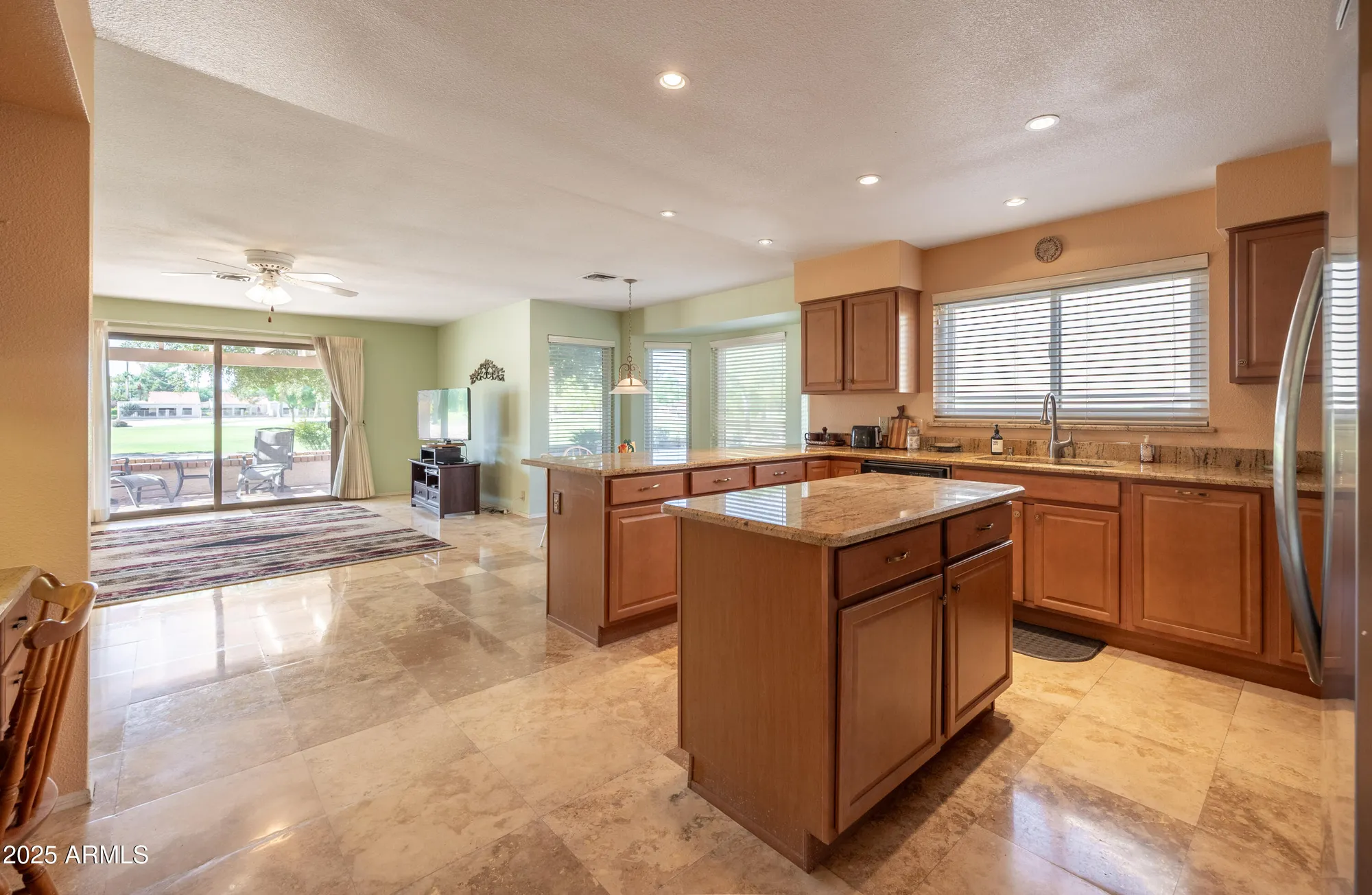 Property Slideshow image 19 of 33 | 9237 w kimberly way, Peoria, AZ, 85382