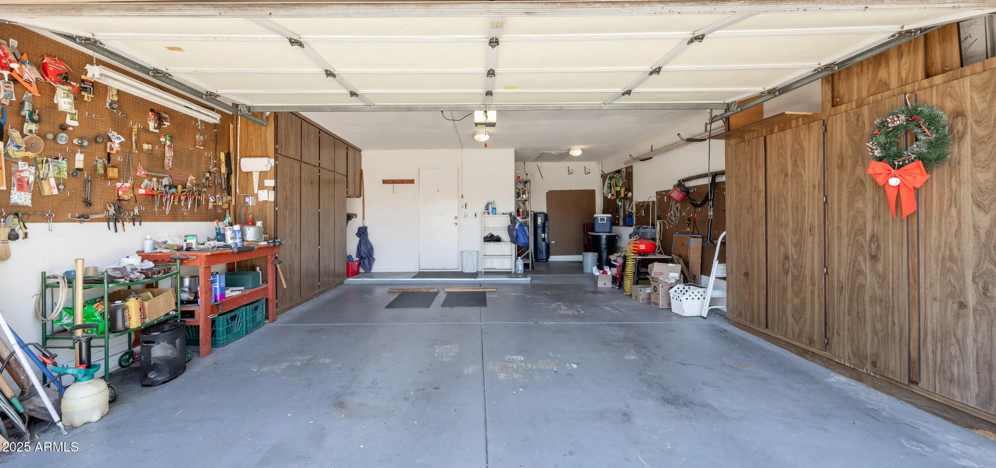 Property Slideshow image 27 of 33 | 9237 w kimberly way, Peoria, AZ, 85382