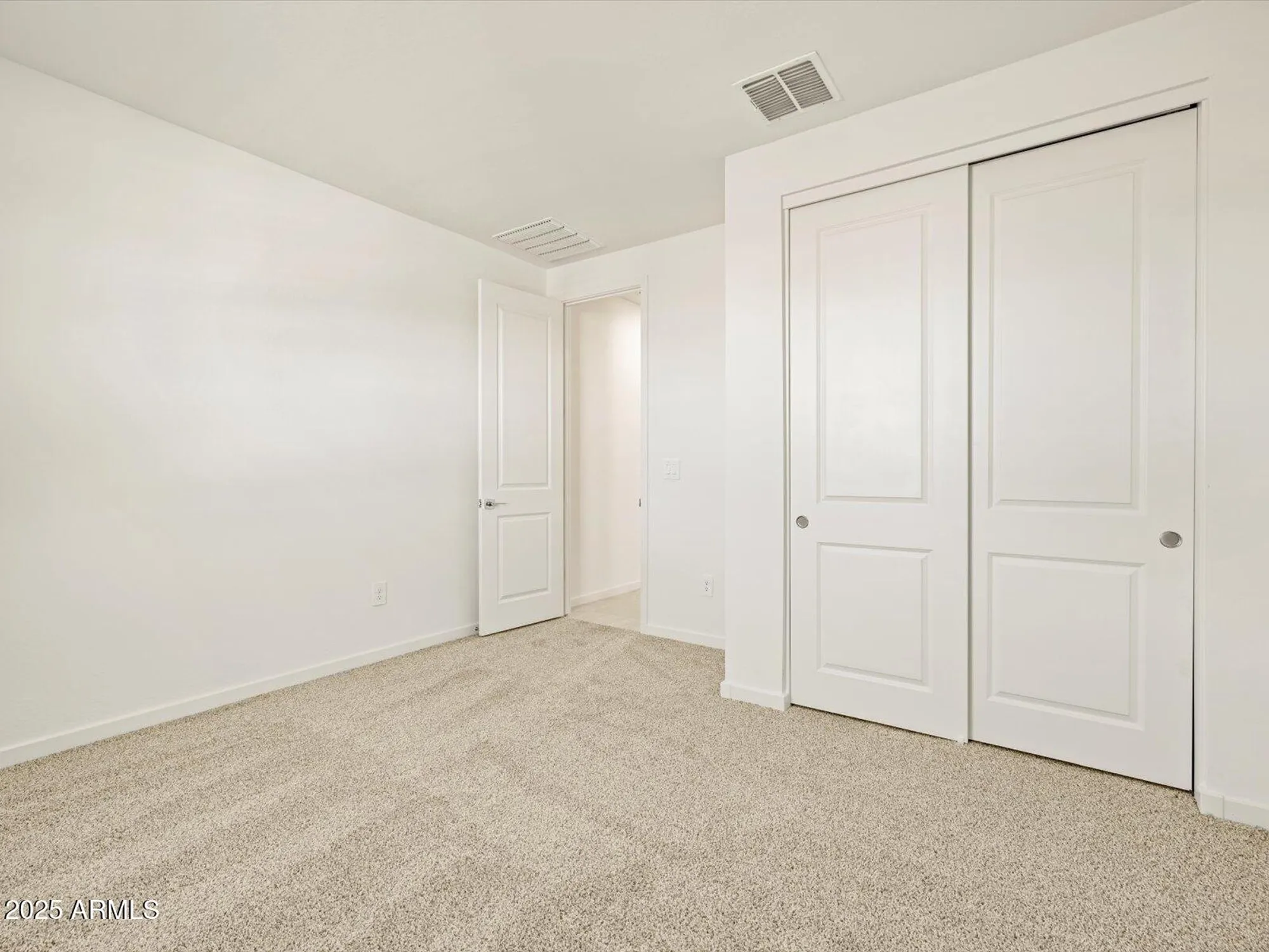 Property Slideshow image 11 of 86 | 8494 w saratoga way, Florence, AZ, 85132