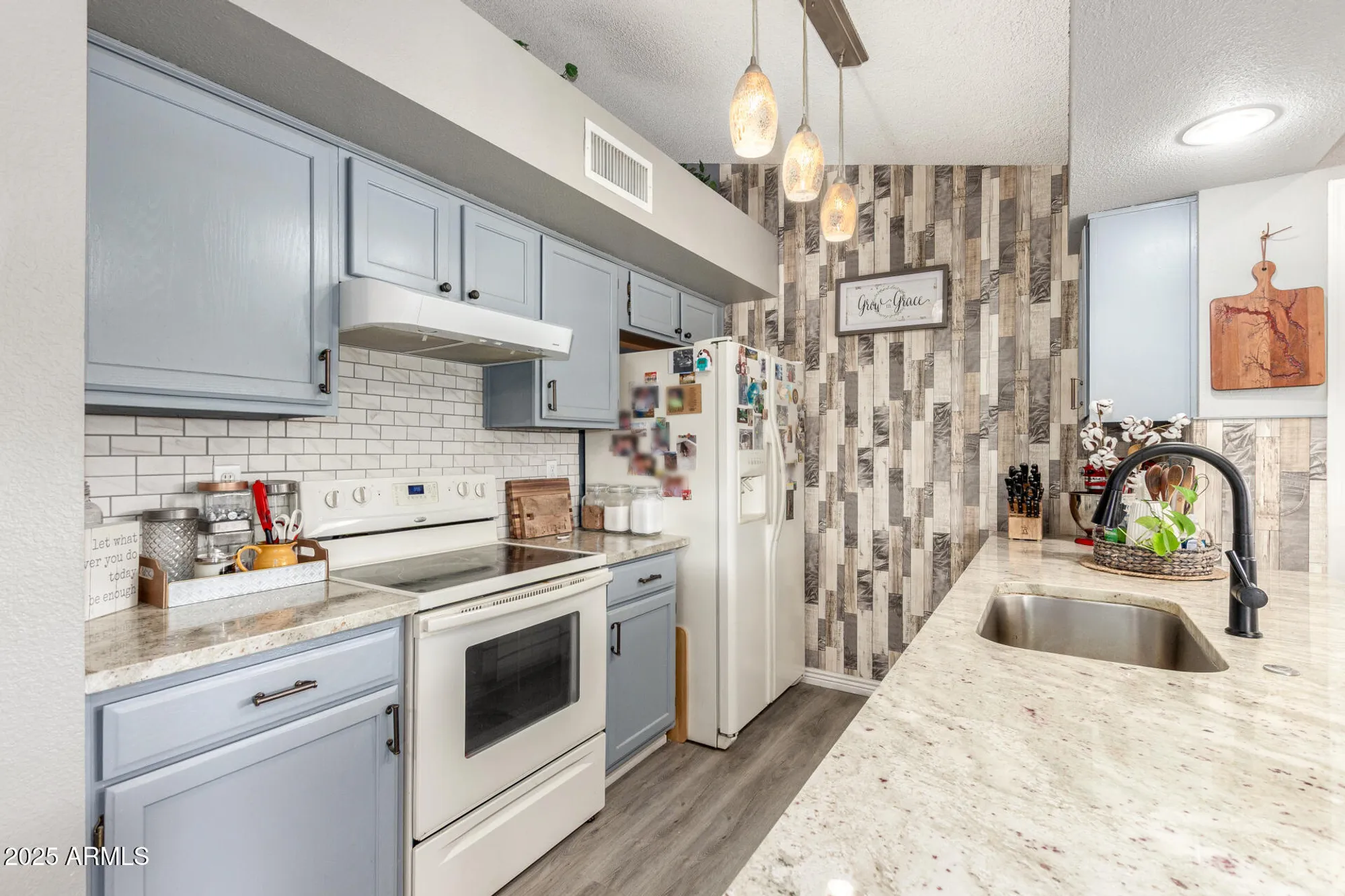 Property Slideshow image 16 of 52 | 14011 w aleppo dr, Sun City West, AZ, 85375