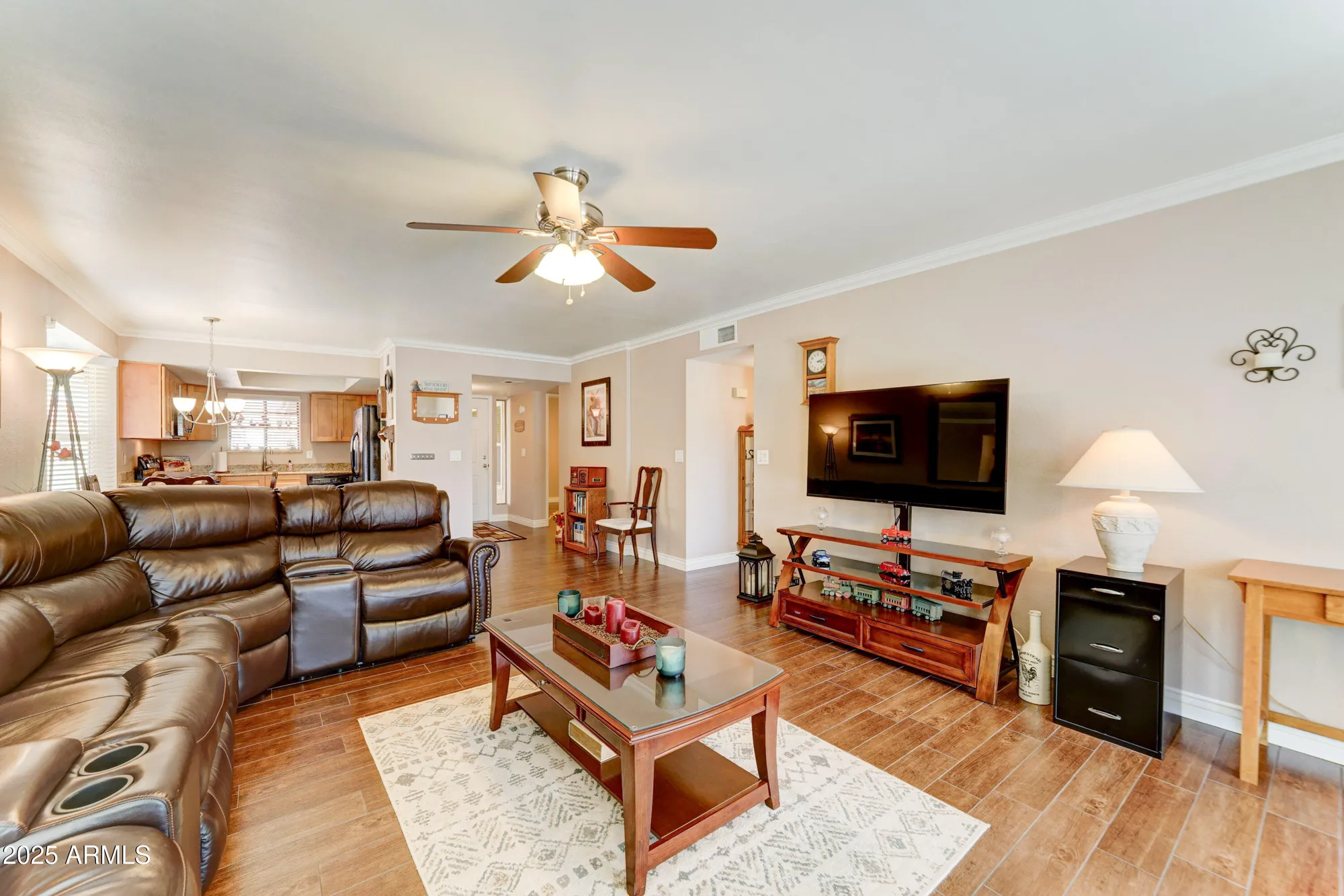 Property Slideshow image 3 of 32 | 4761 e ute ct, Phoenix, AZ, 85044
