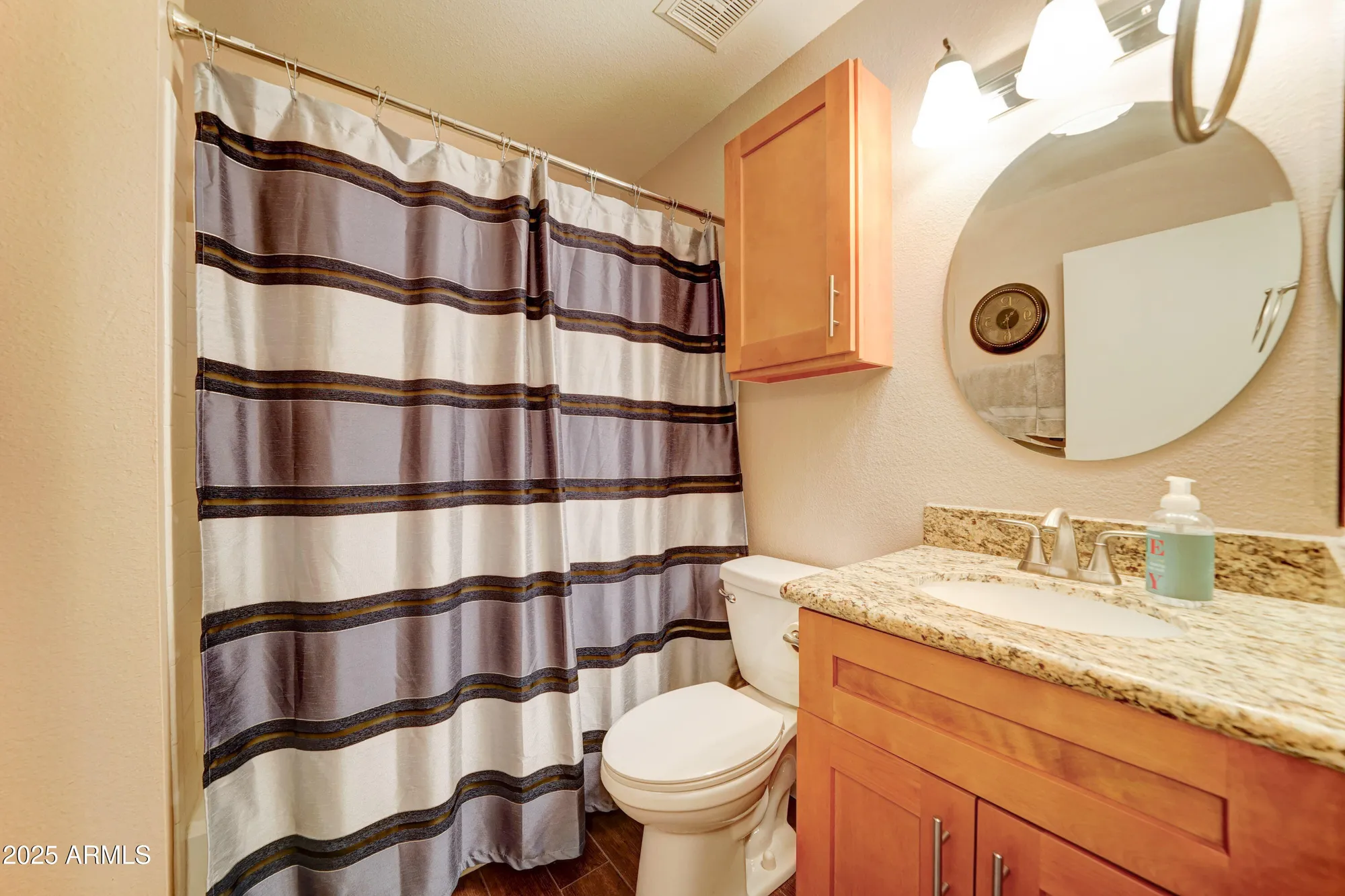 Property Slideshow image 14 of 32 | 4761 e ute ct, Phoenix, AZ, 85044