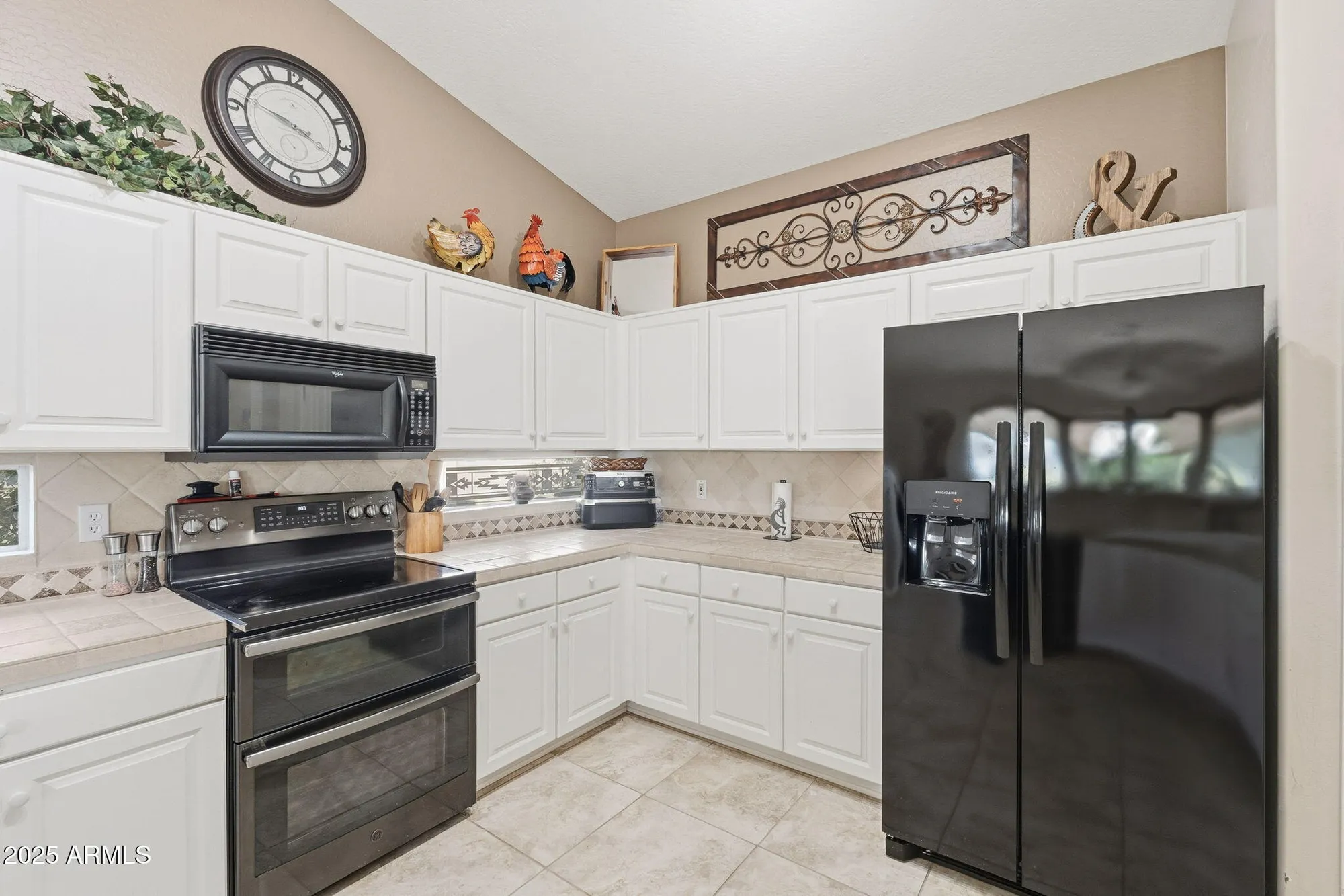 Property Slideshow image 13 of 37 | 2442 e firerock dr, Casa Grande, AZ, 85194