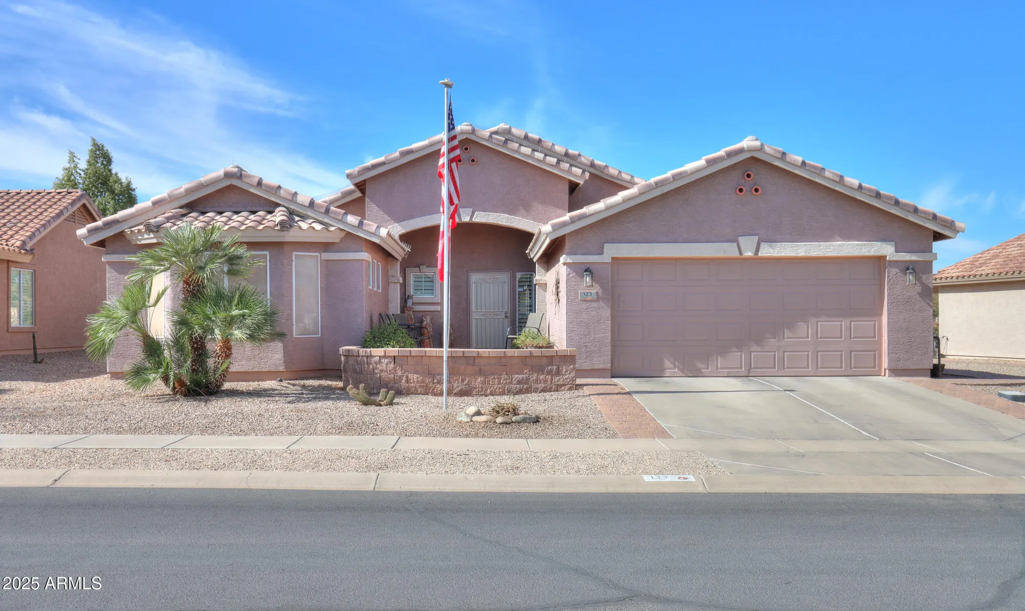 Property Slideshow image 1 of 41 | 123 s lucia ln, Casa Grande, AZ, 85194