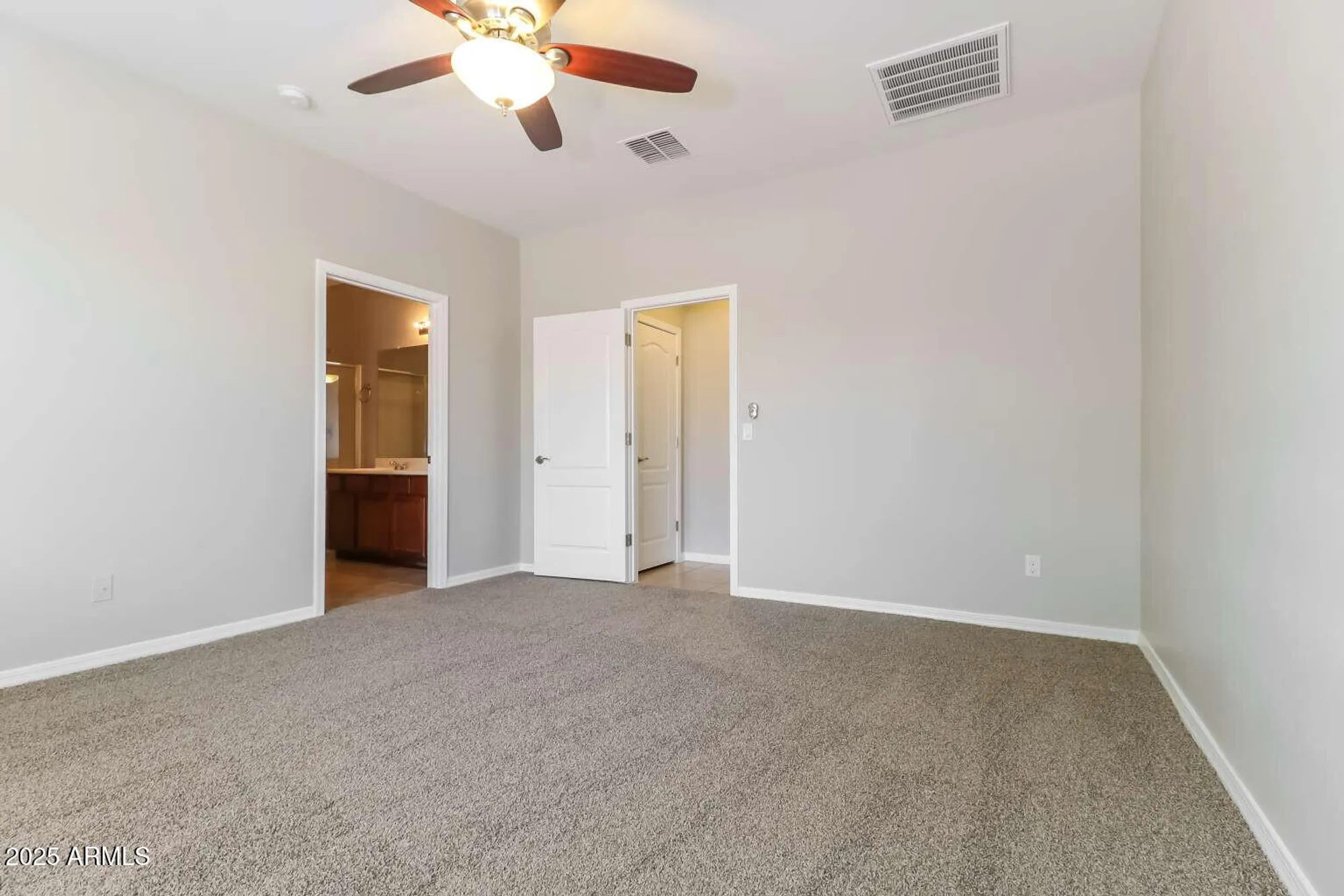 Property Slideshow image 8 of 16 | 181 s 225th ln, Buckeye, AZ, 85326