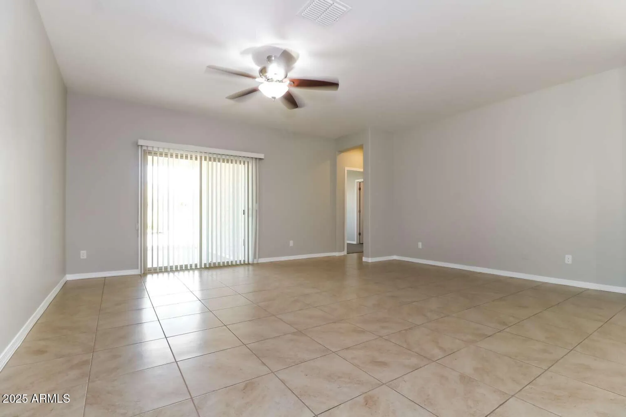 Property Slideshow image 4 of 16 | 181 s 225th ln, Buckeye, AZ, 85326