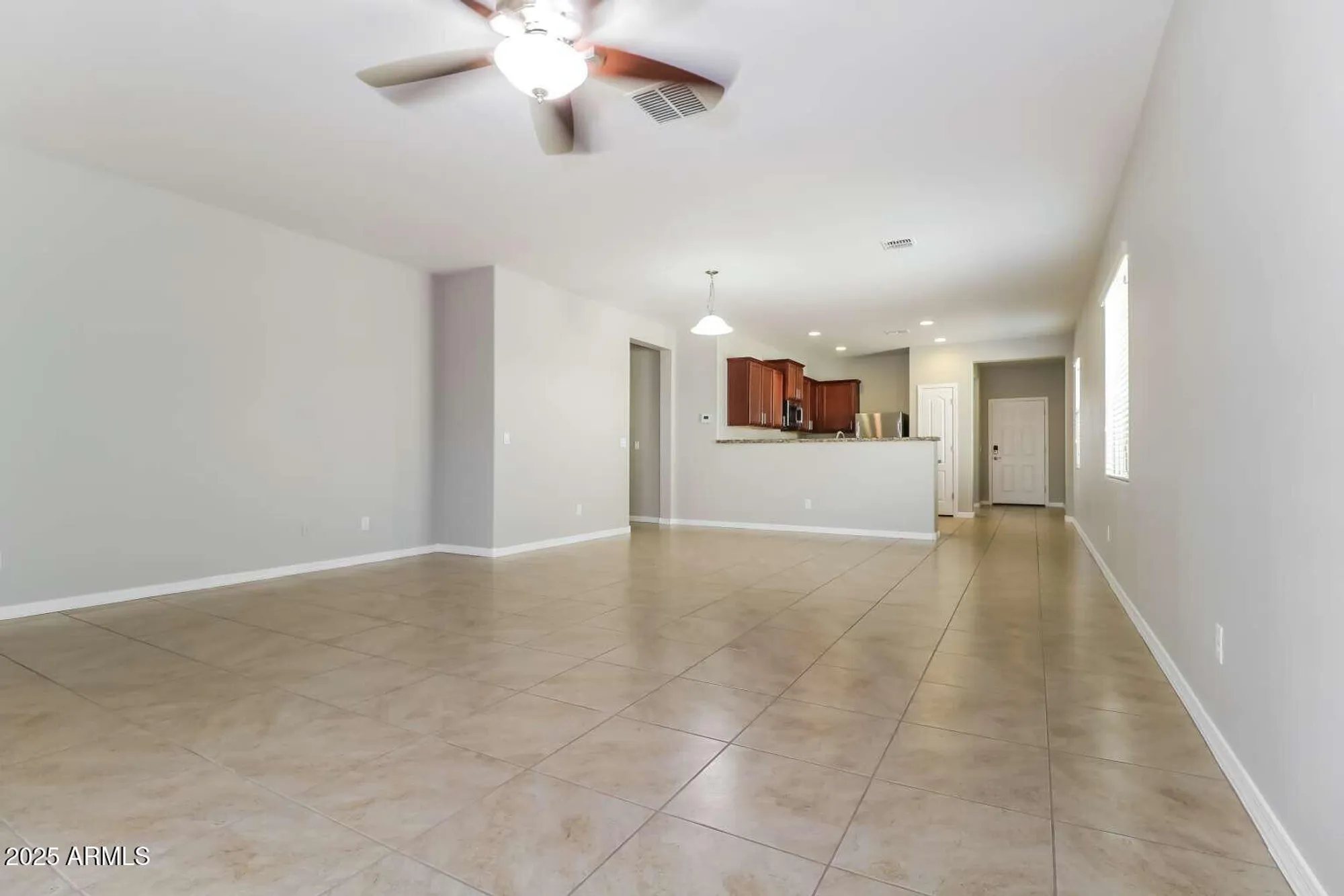 Property Slideshow image 5 of 16 | 181 s 225th ln, Buckeye, AZ, 85326