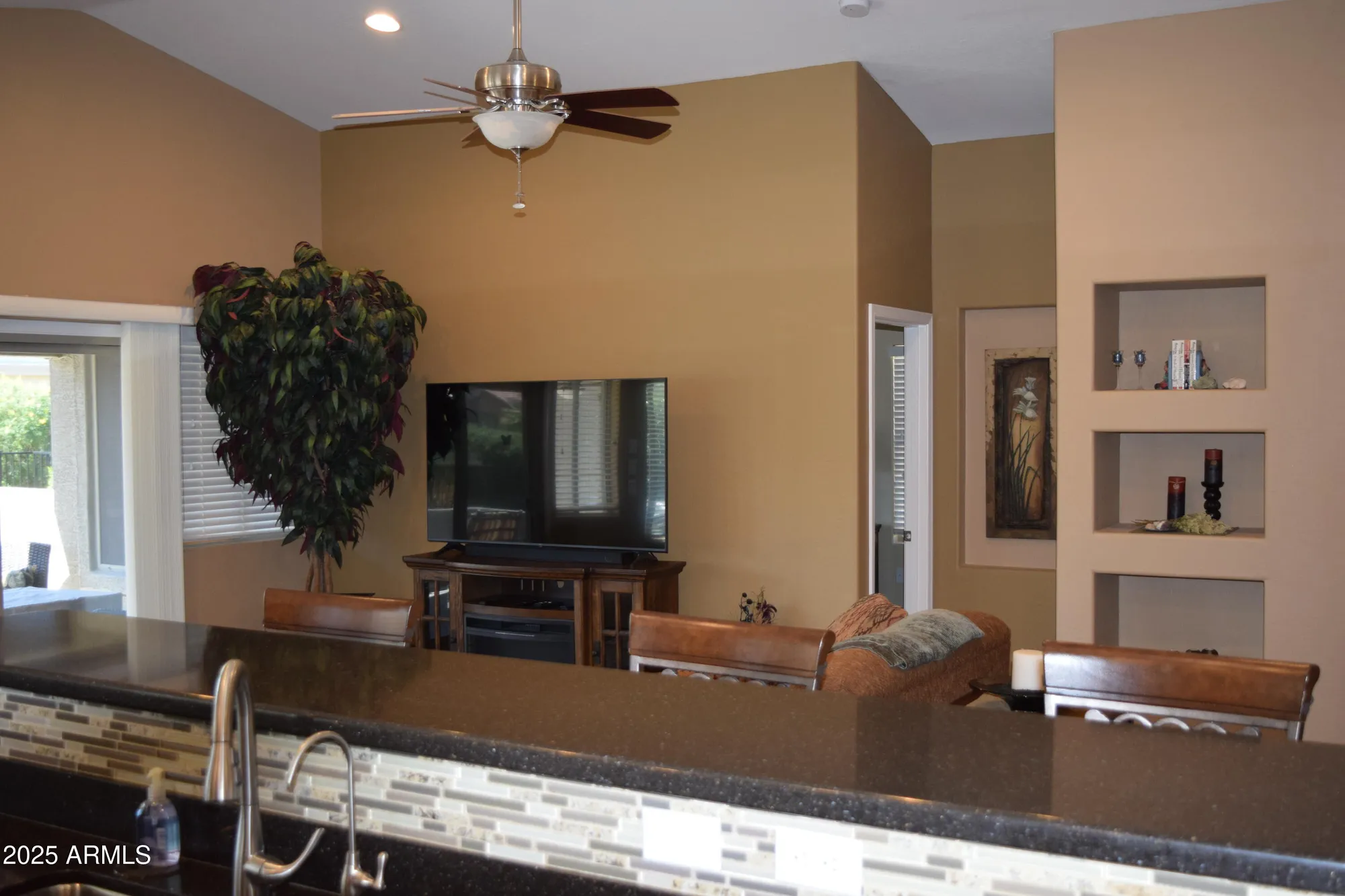 Property Slideshow image 17 of 33 | 131 s verde ln, Casa Grande, AZ, 85194