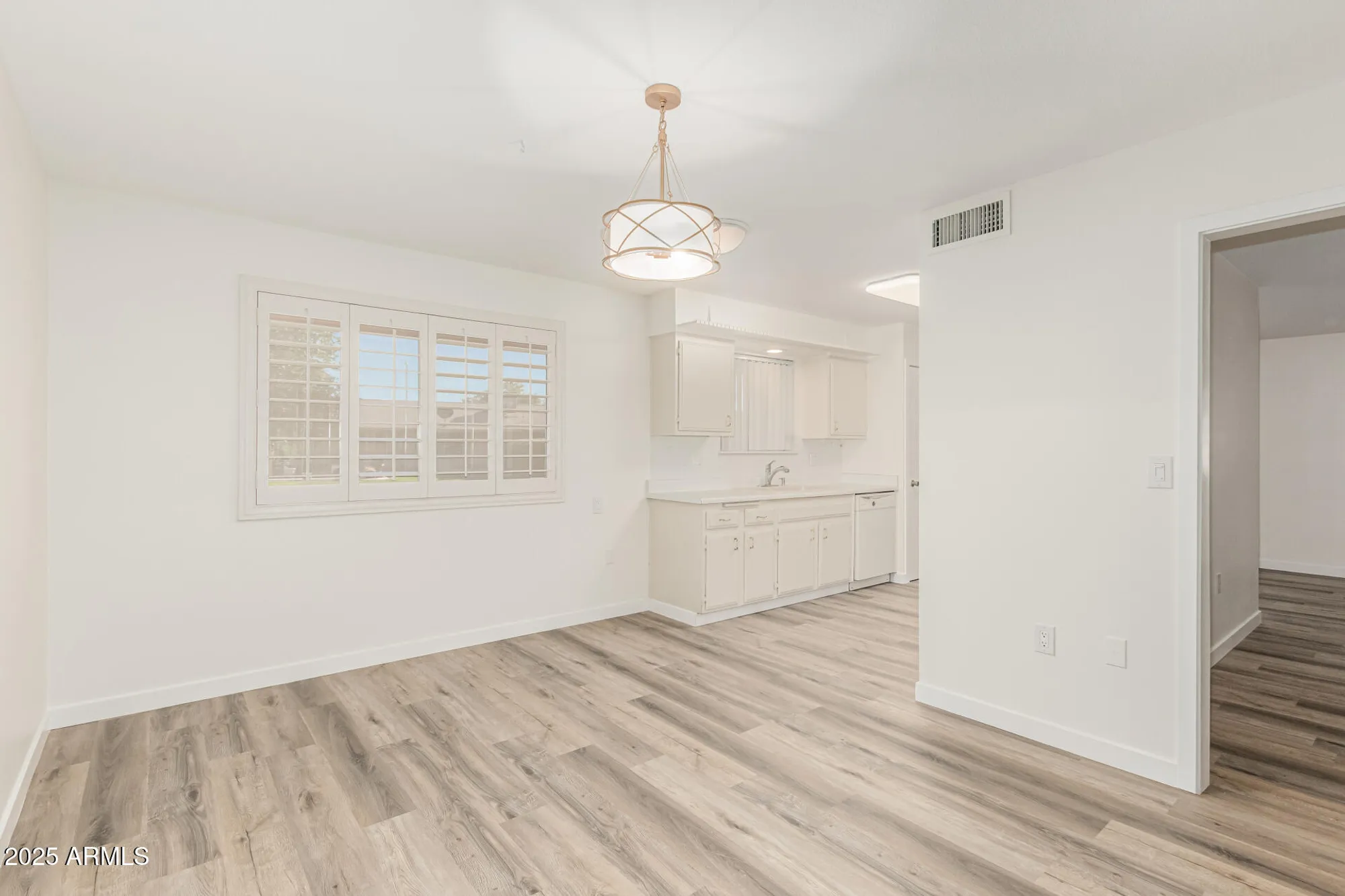 Property Slideshow image 19 of 43 | 10607 w el capitan cir, Sun City, AZ, 85351