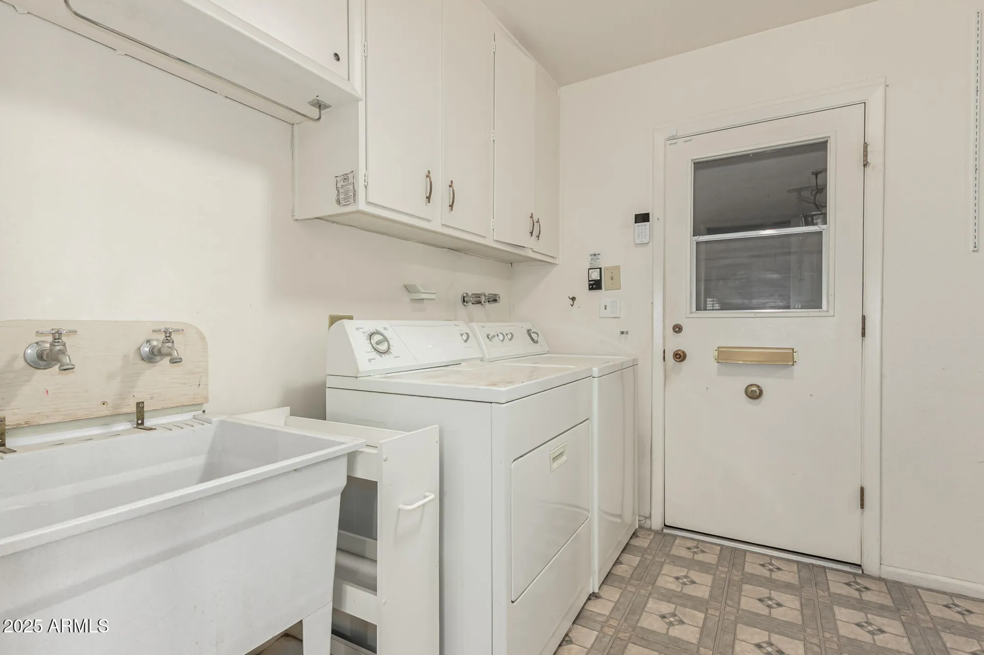 Property Slideshow image 34 of 43 | 10607 w el capitan cir, Sun City, AZ, 85351