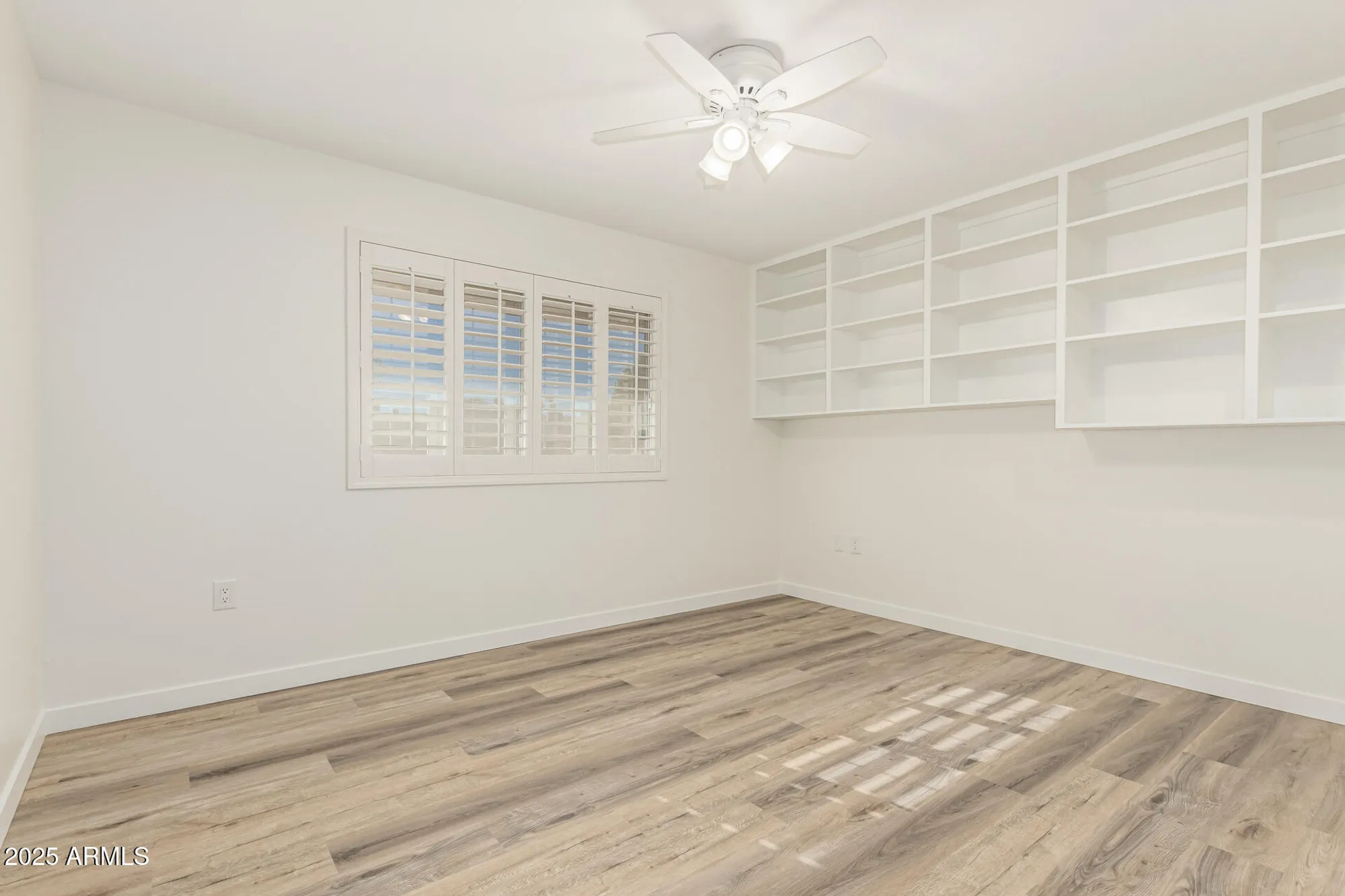 Property Slideshow image 32 of 43 | 10607 w el capitan cir, Sun City, AZ, 85351