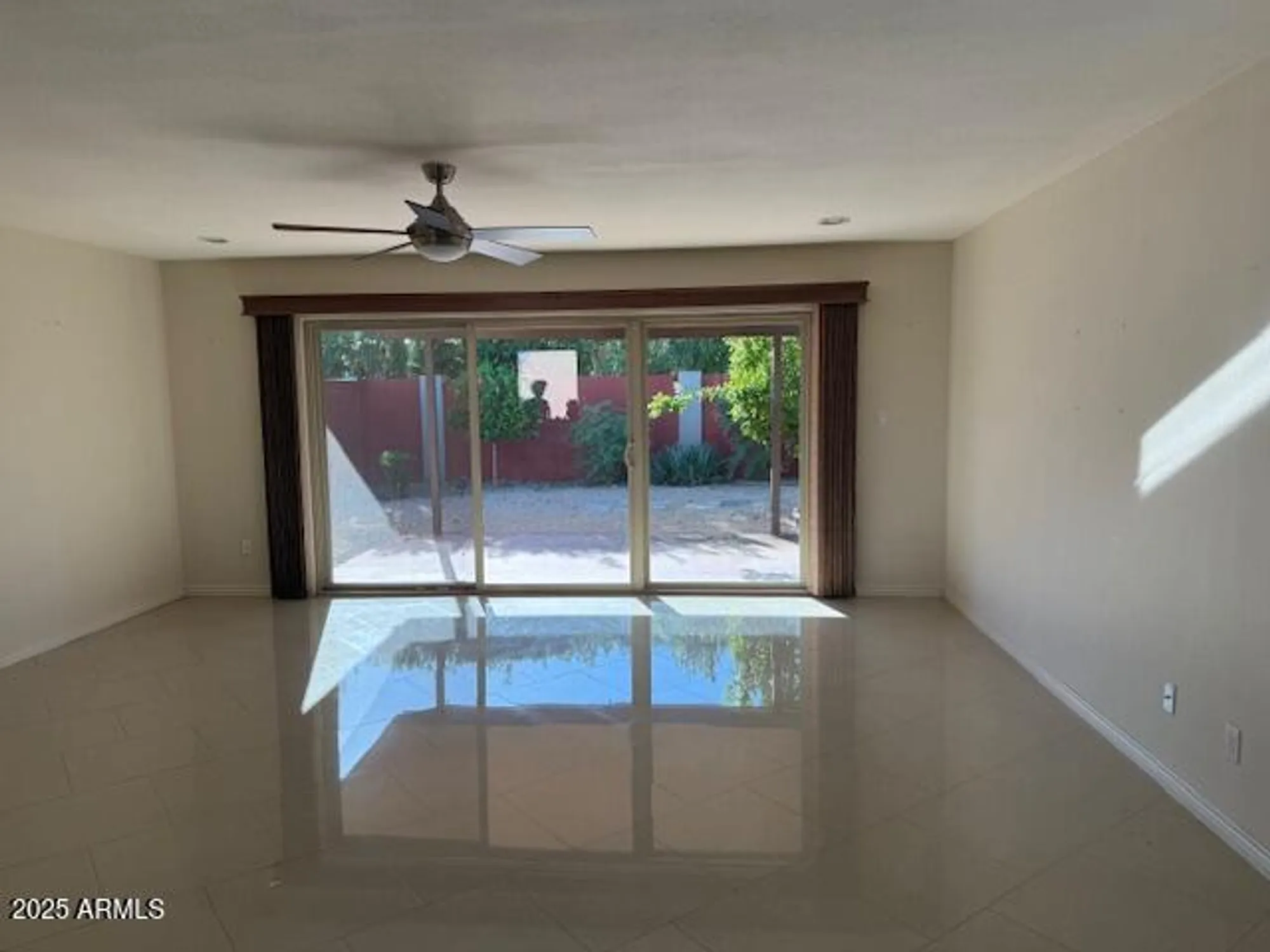 Property Slideshow image 9 of 36 | 4938 n 78th st, Scottsdale, AZ, 85251