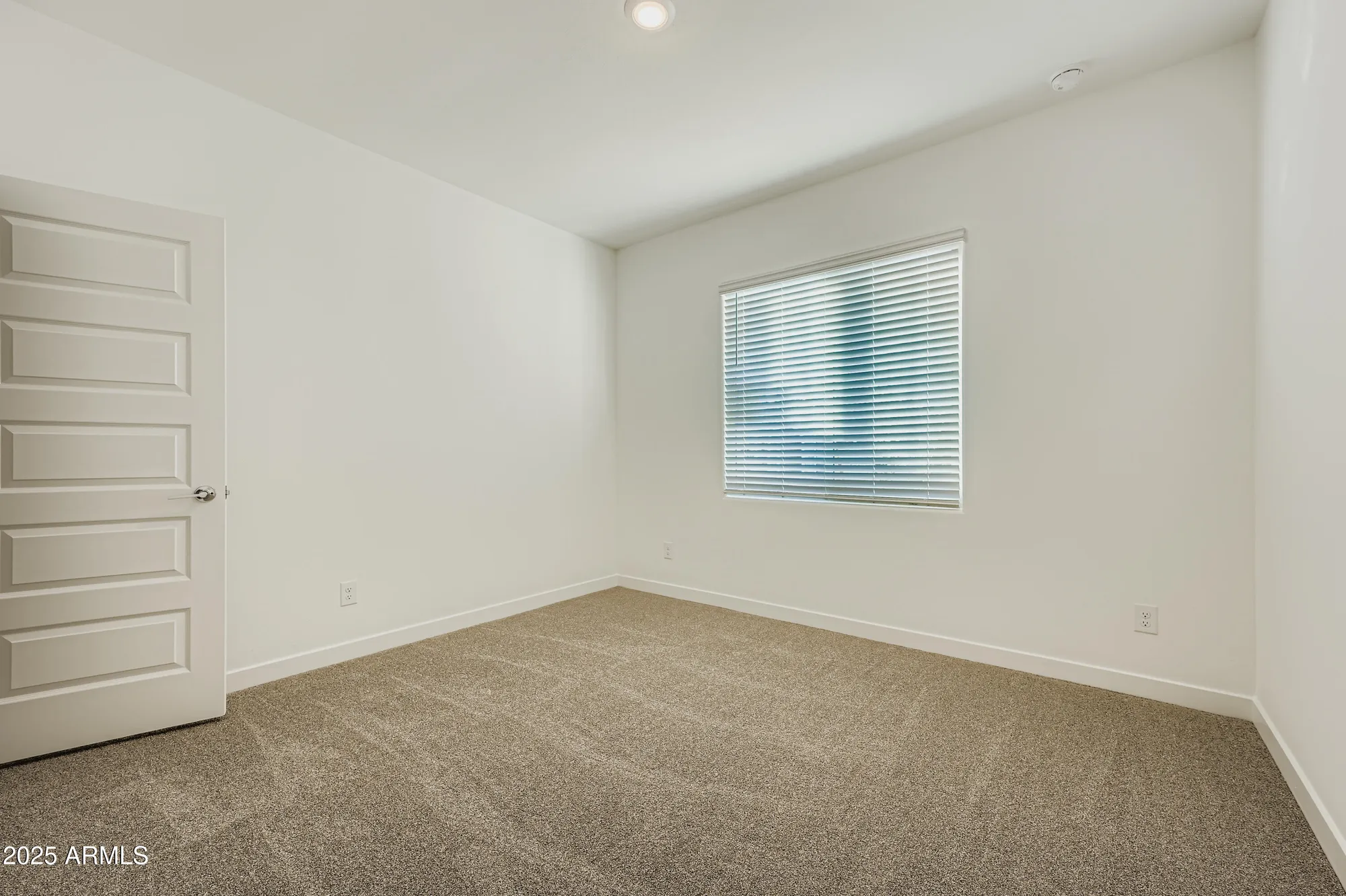 Property Slideshow image 23 of 37 | 25219 n 174th dr, Surprise, AZ, 85387