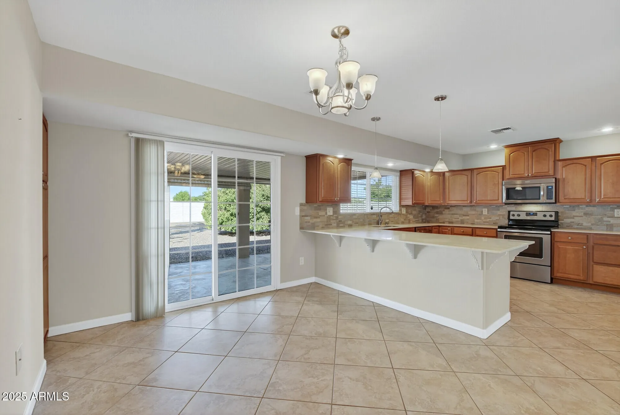 Property Slideshow image 12 of 46 | 19222 n welk dr, Sun City, AZ, 85373