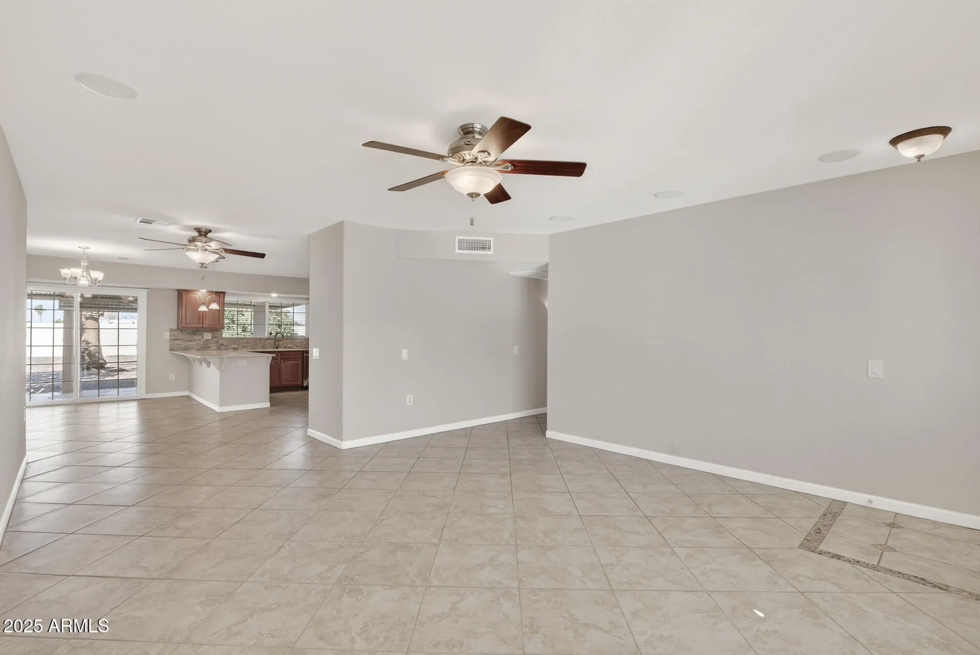 Property Slideshow image 8 of 46 | 19222 n welk dr, Sun City, AZ, 85373
