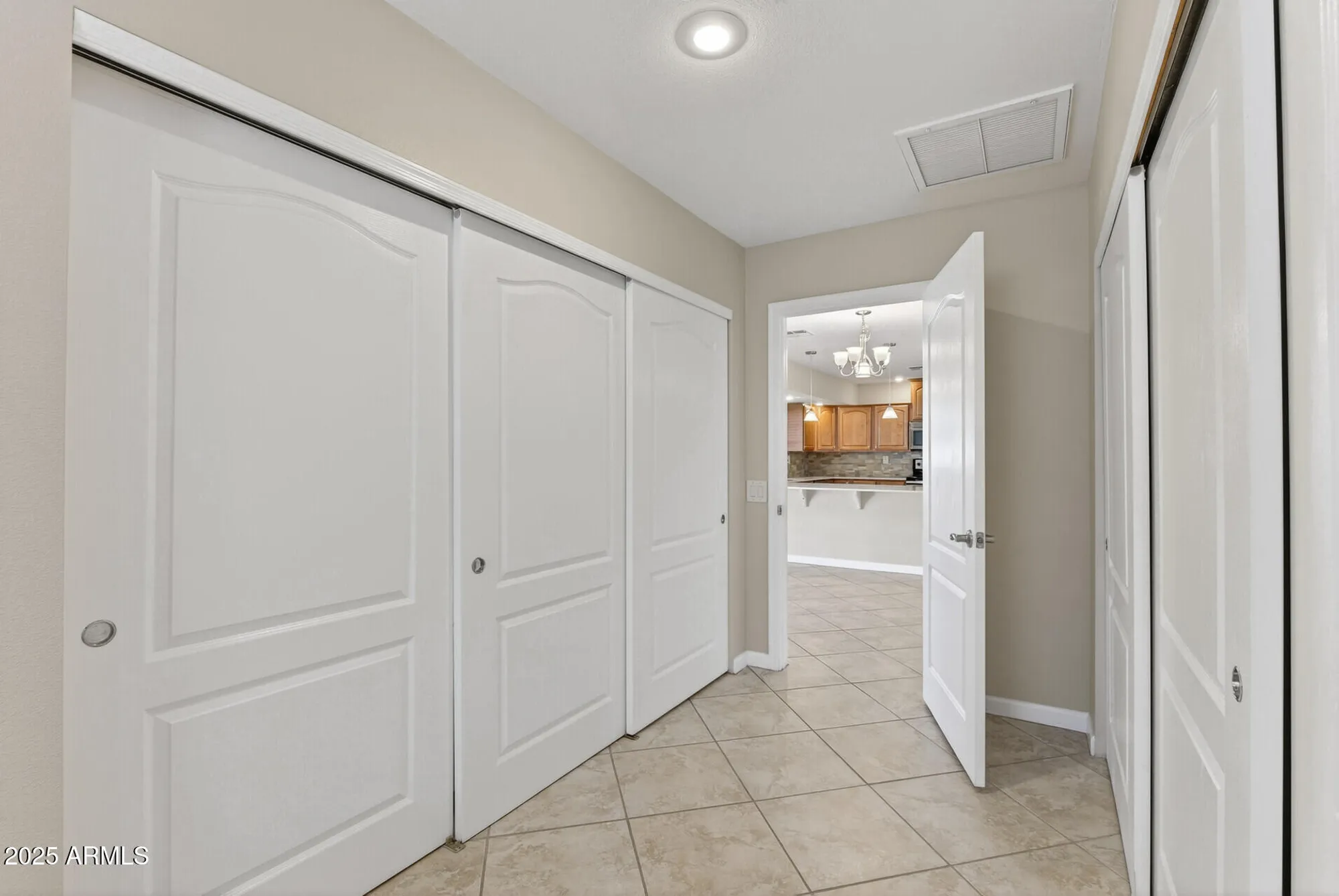 Property Slideshow image 19 of 46 | 19222 n welk dr, Sun City, AZ, 85373